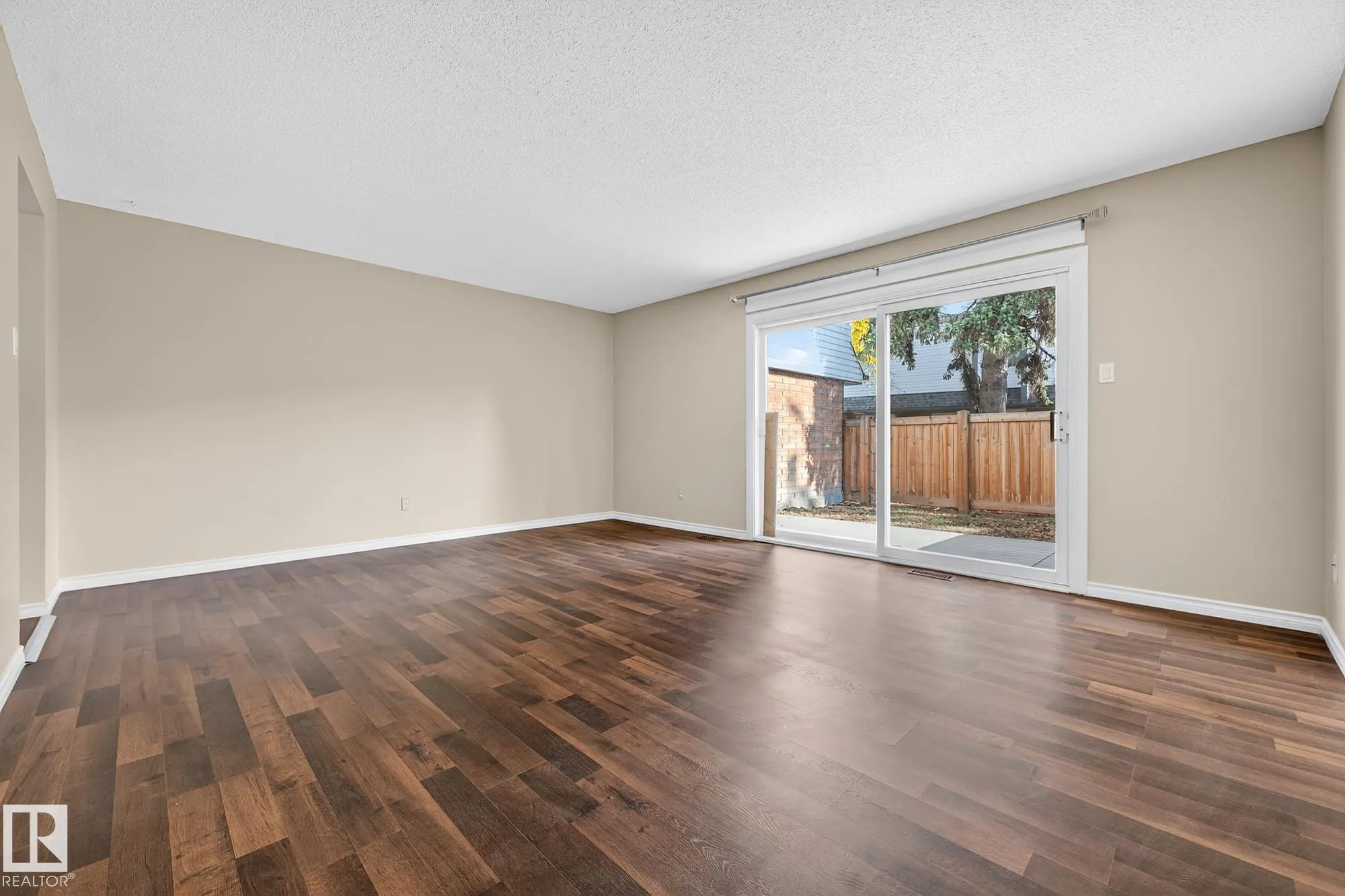 1 GARDEN GROVE Grove