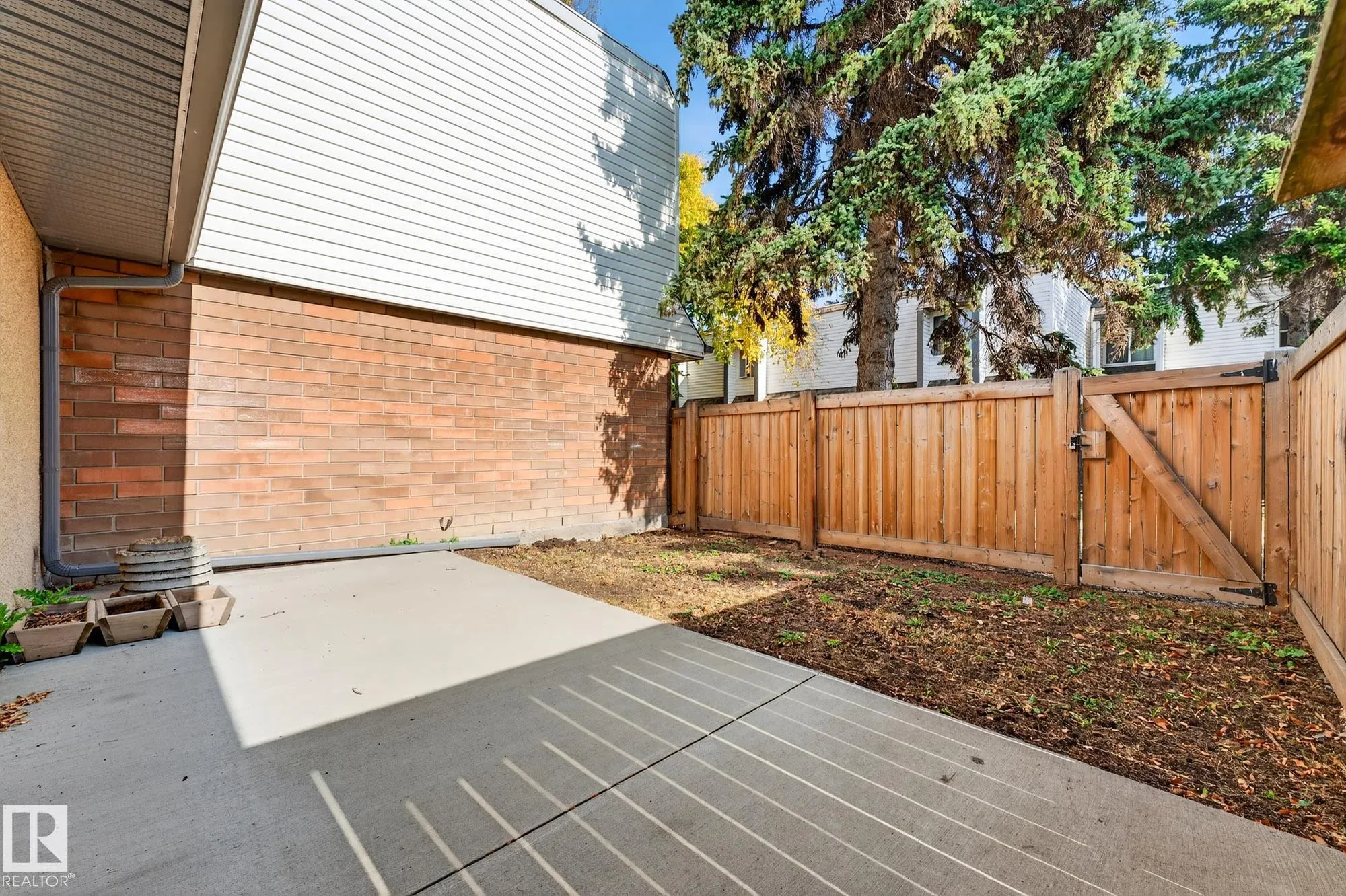 1 GARDEN GROVE Grove