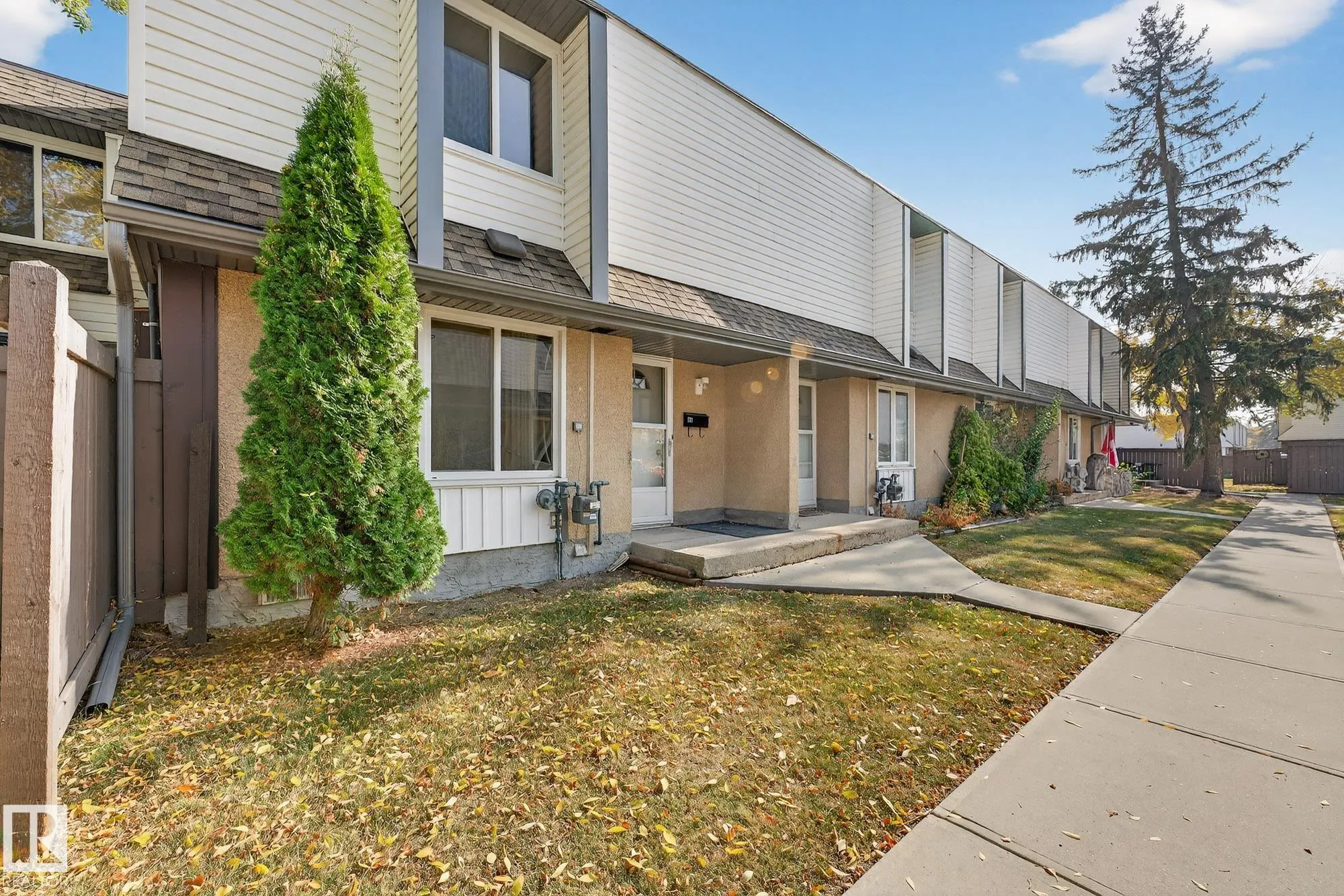 1 GARDEN GROVE Grove