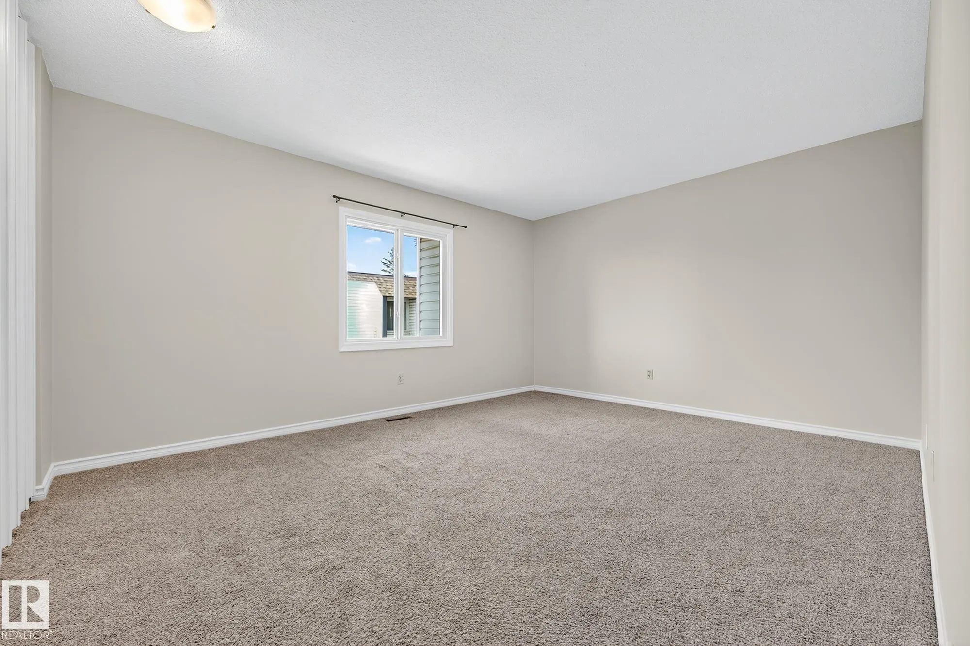 1 GARDEN GROVE Grove