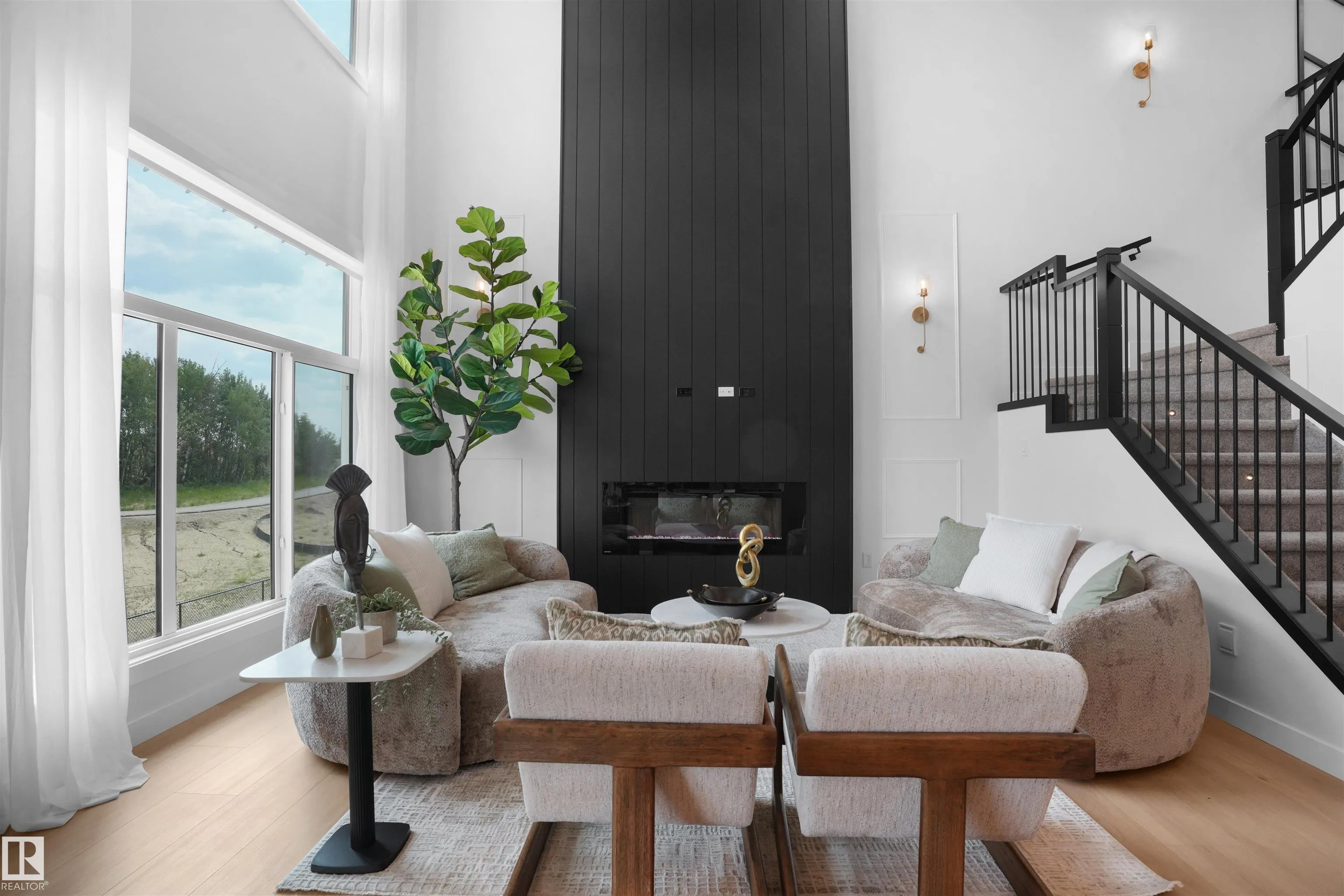 226 EDGEMONT GREEN Green