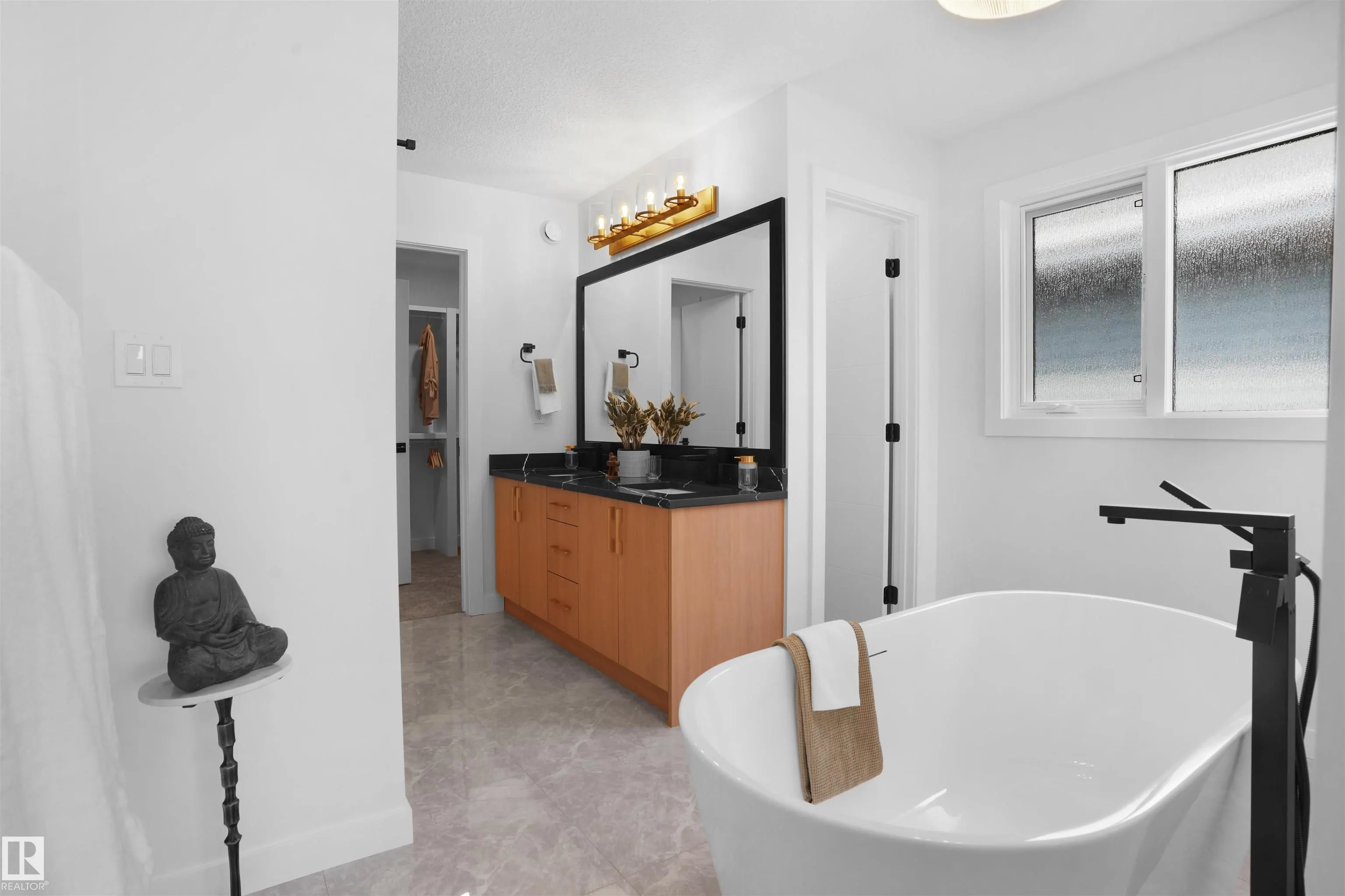 226 EDGEMONT GREEN Green