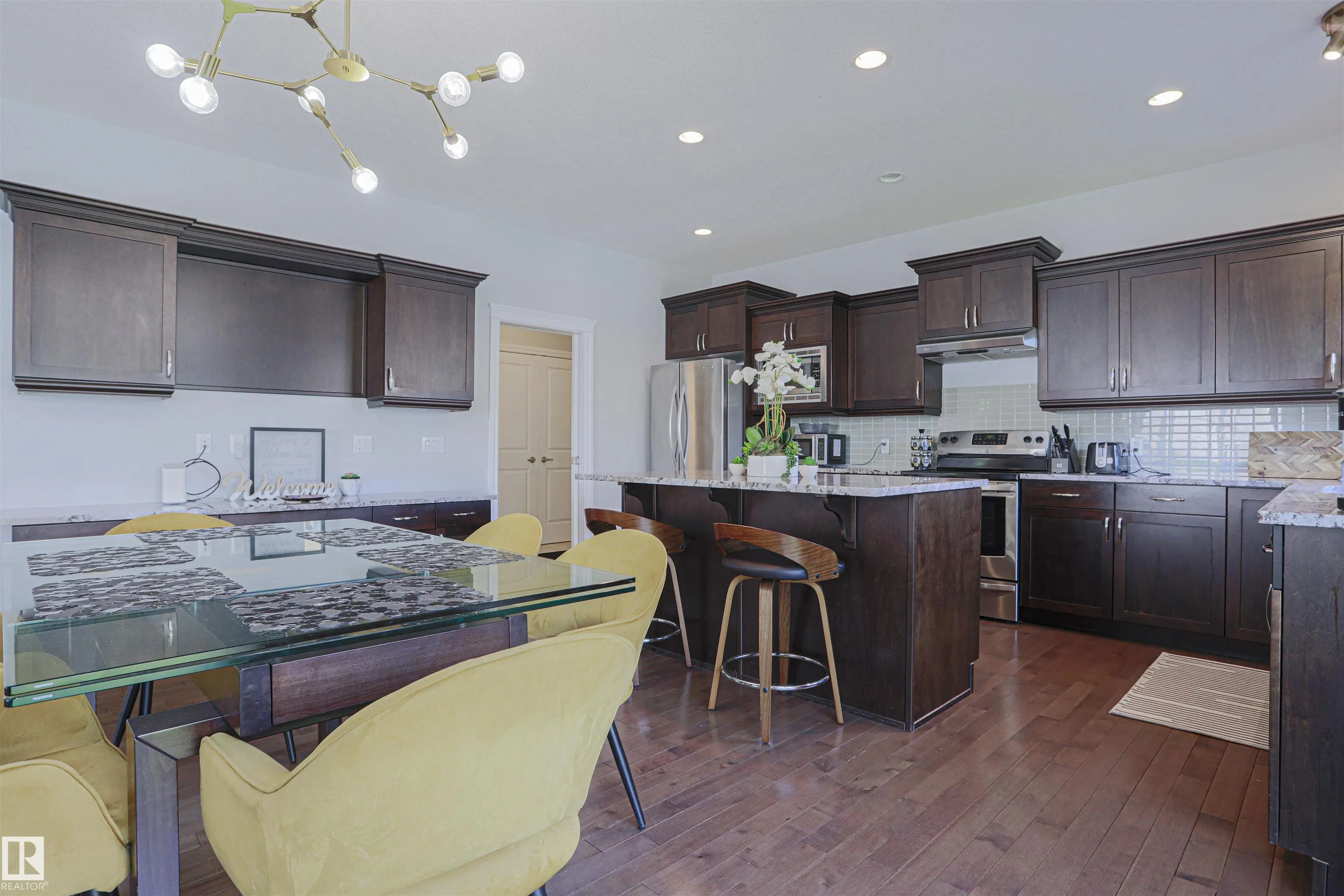 8804 100 Street