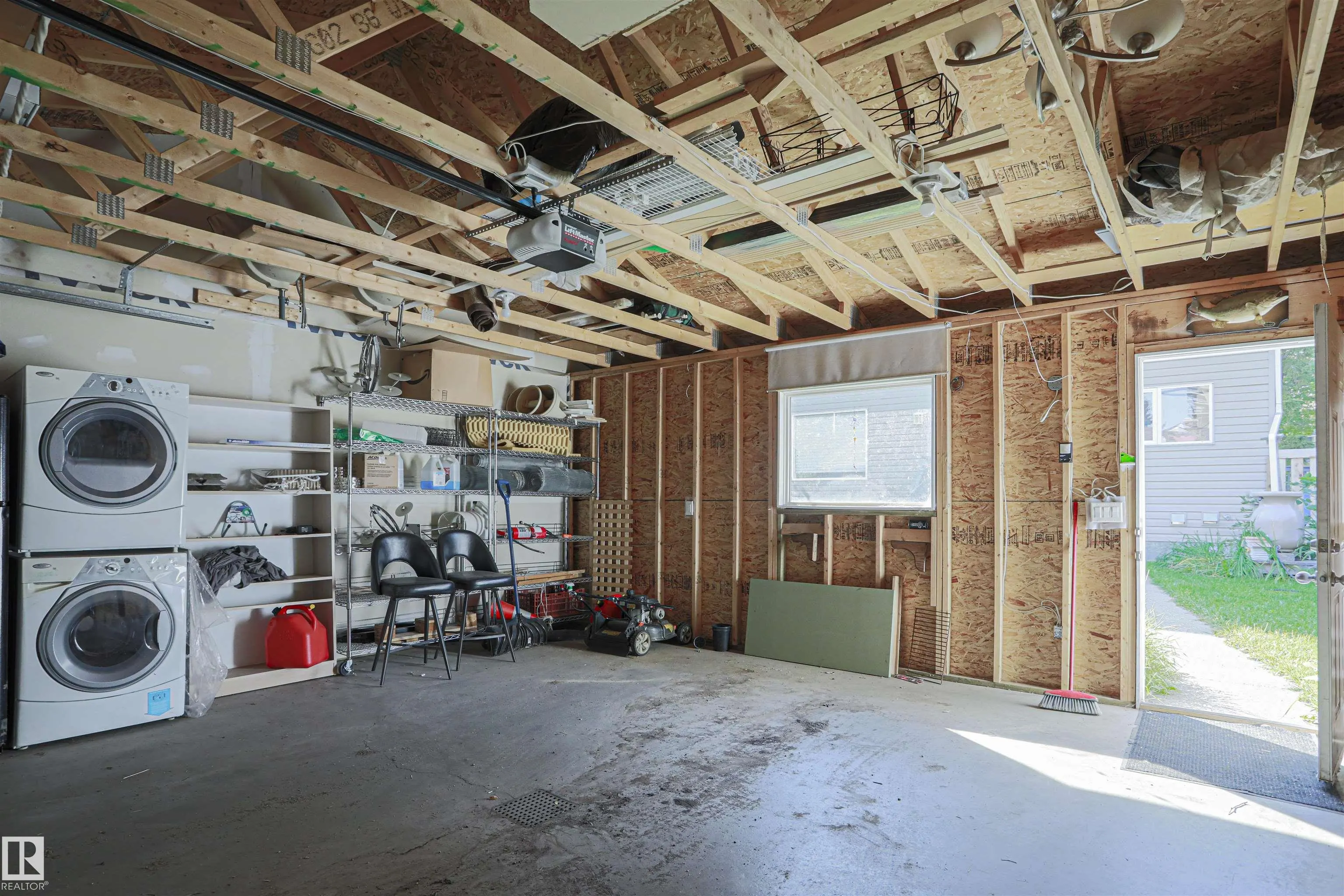 8804 100 Street