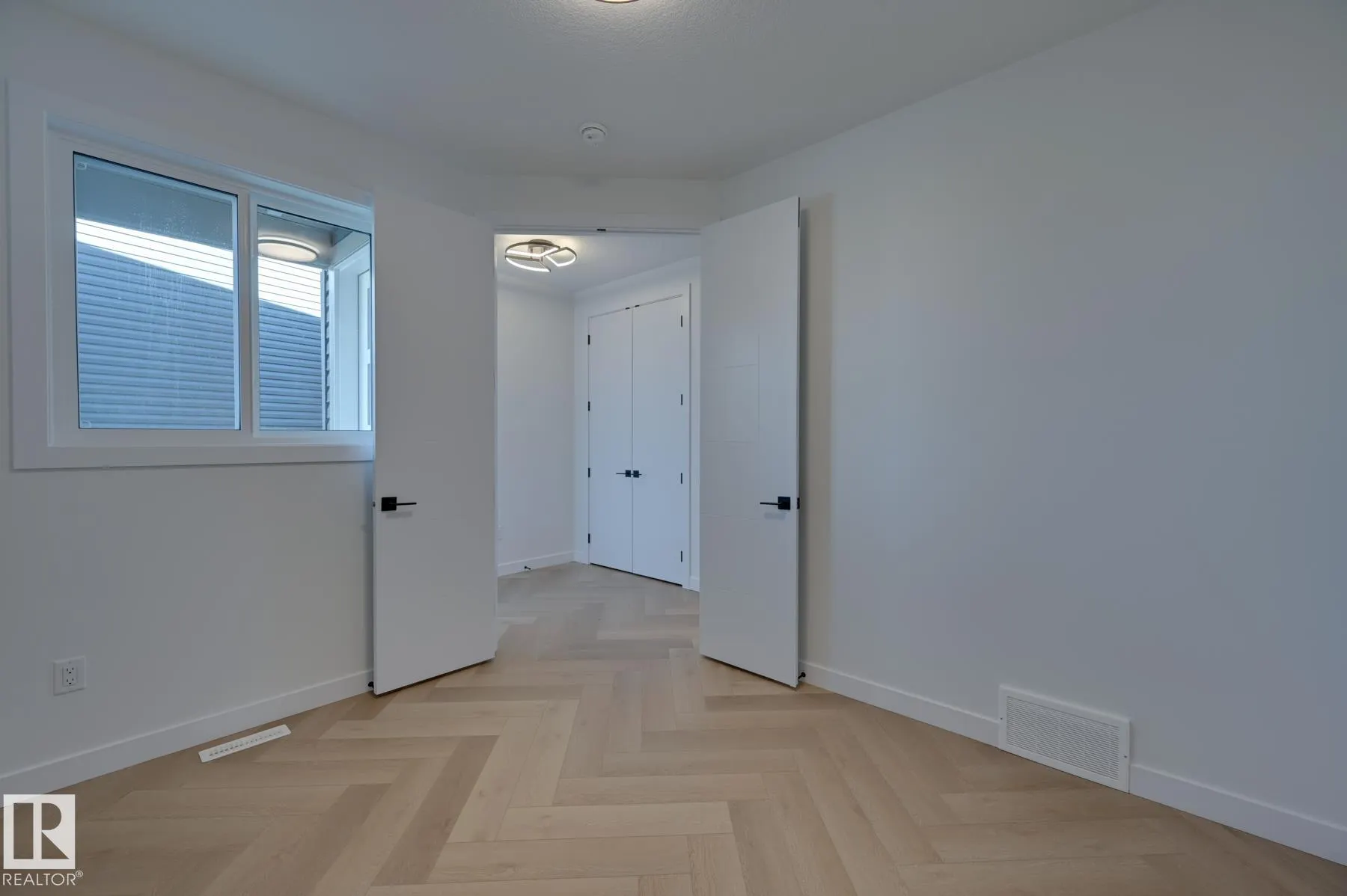 88 ELDRIDGE Point(e)