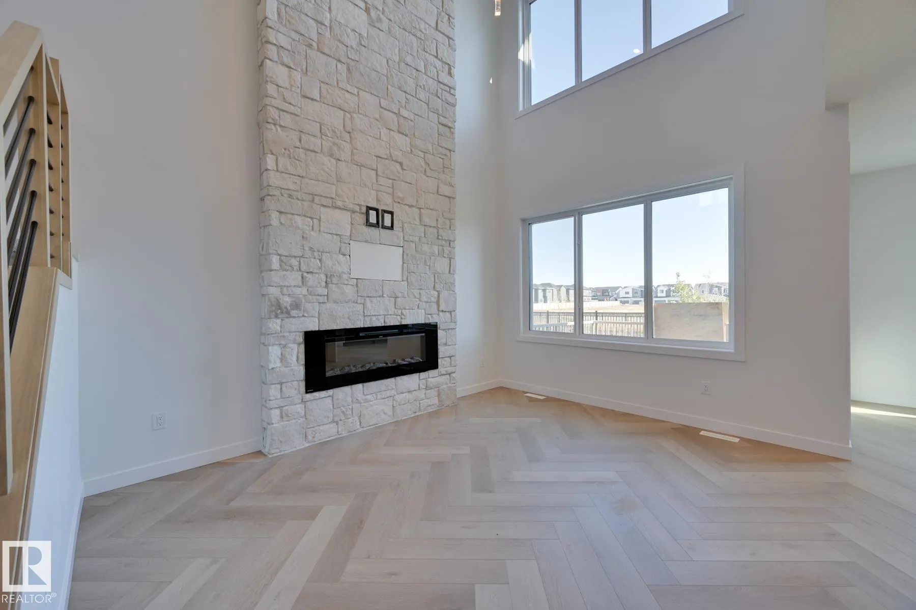 88 ELDRIDGE Point(e)