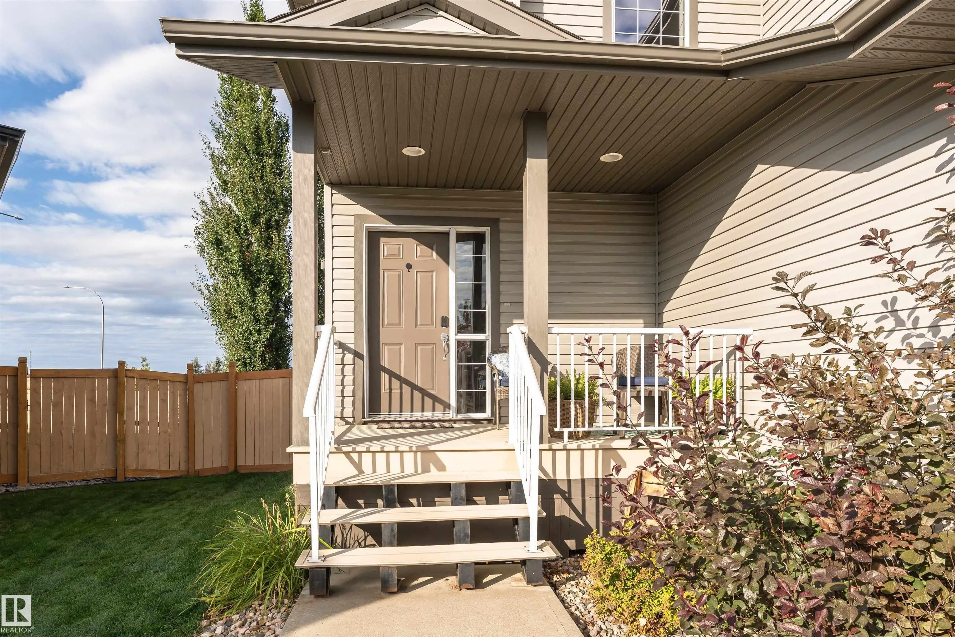 44 WALTERS Place