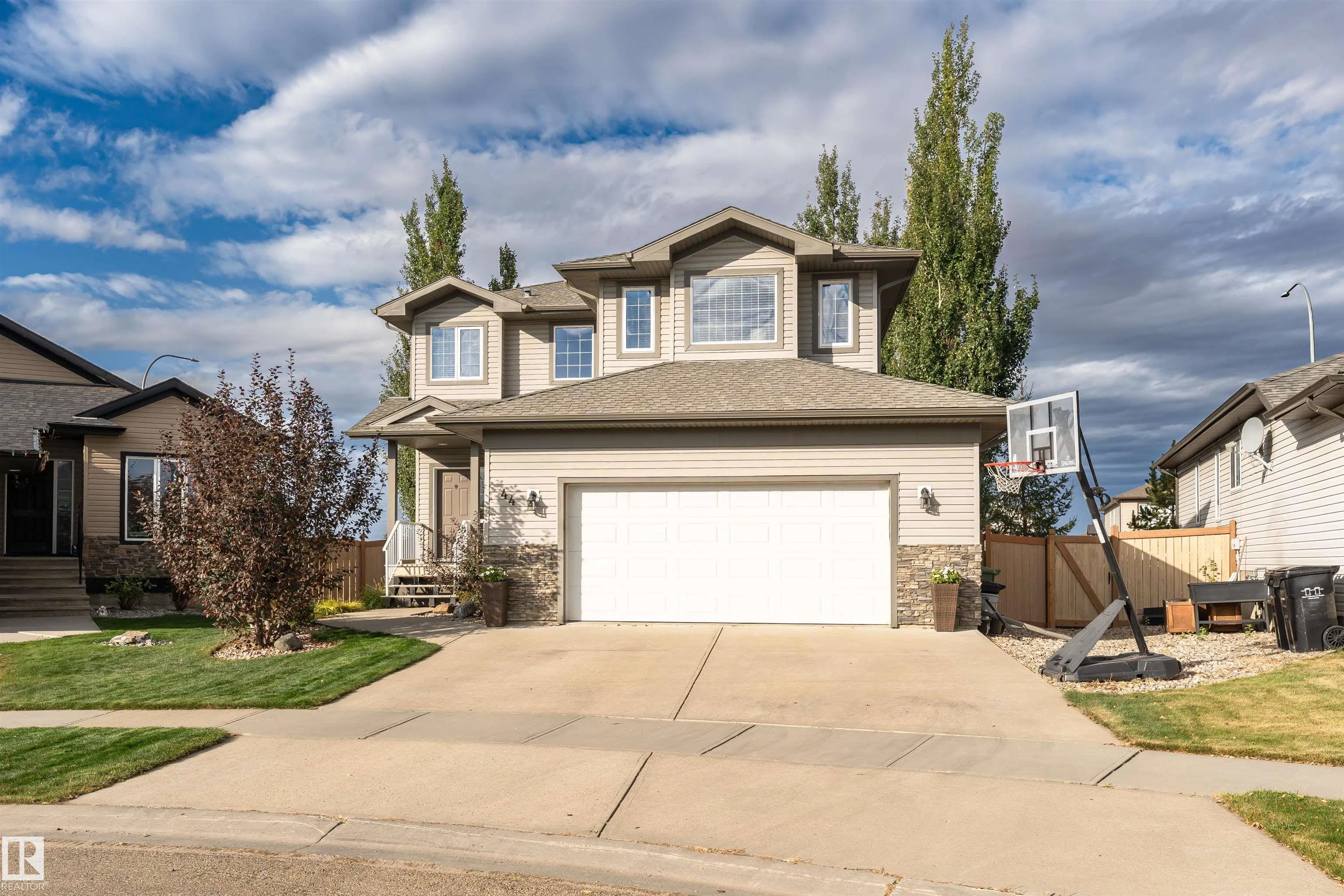 44 WALTERS Place