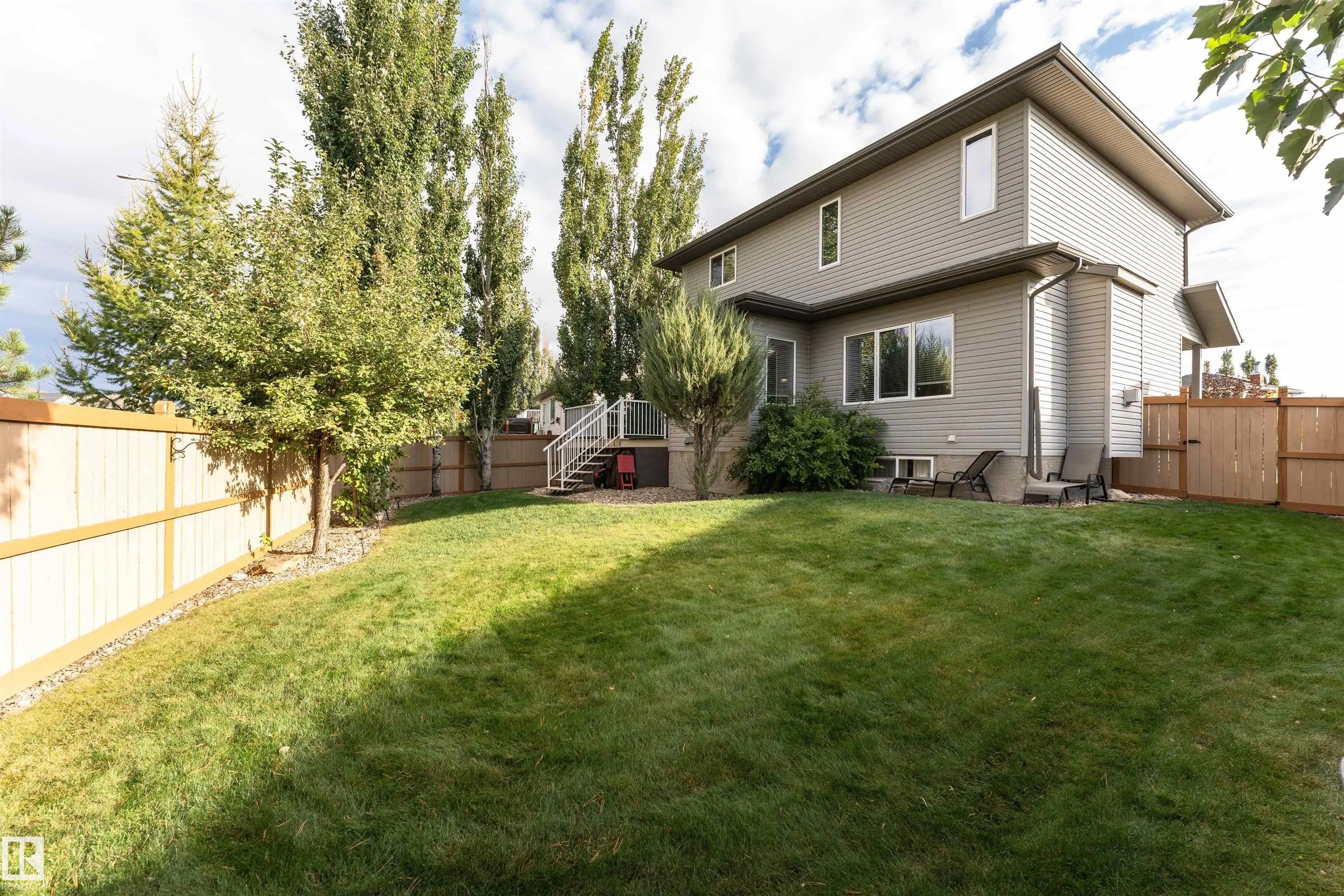 44 WALTERS Place