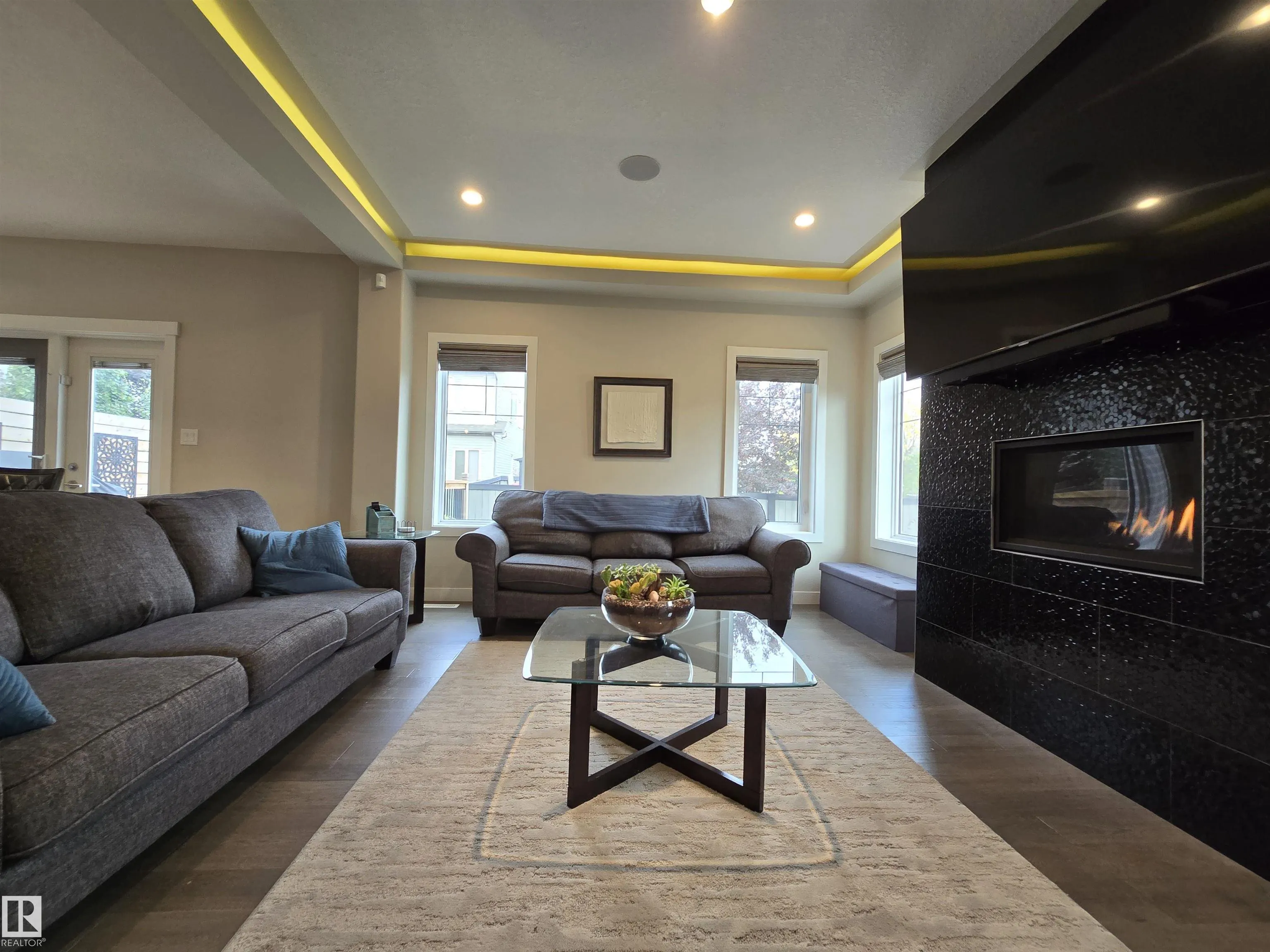 4116 SUMMERLAND Drive