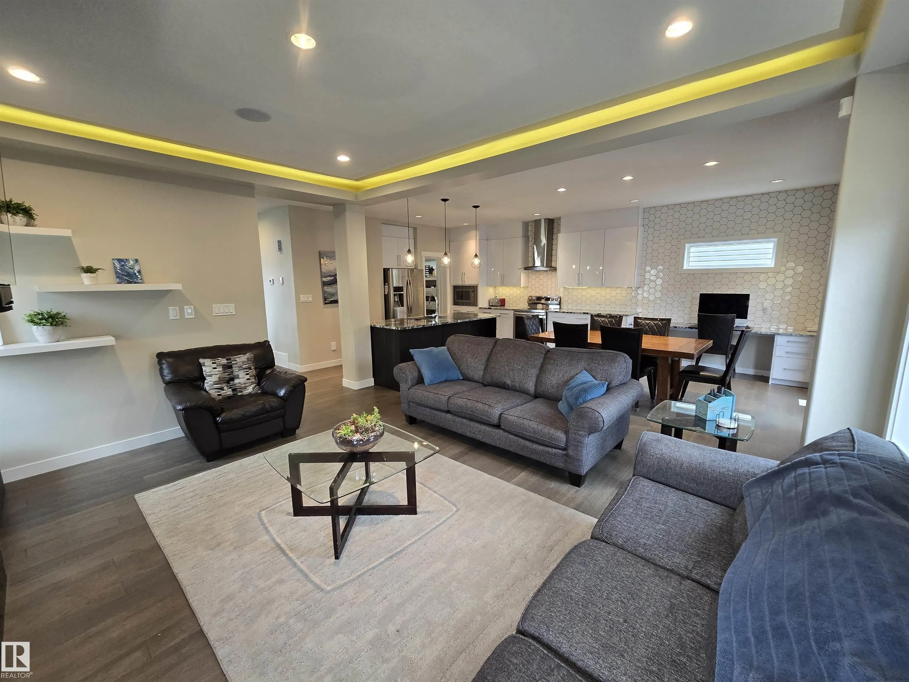 4116 SUMMERLAND Drive