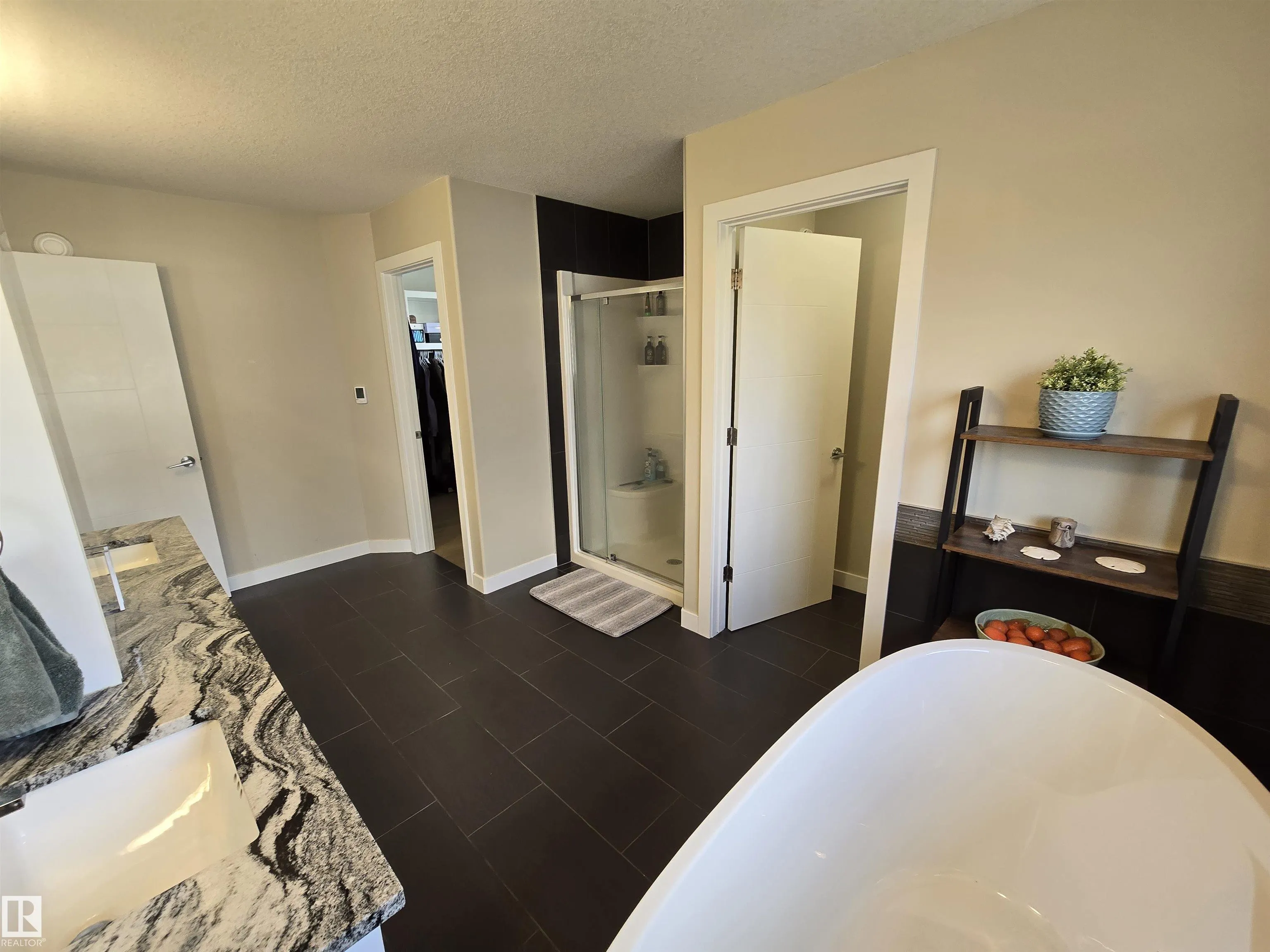 4116 SUMMERLAND Drive