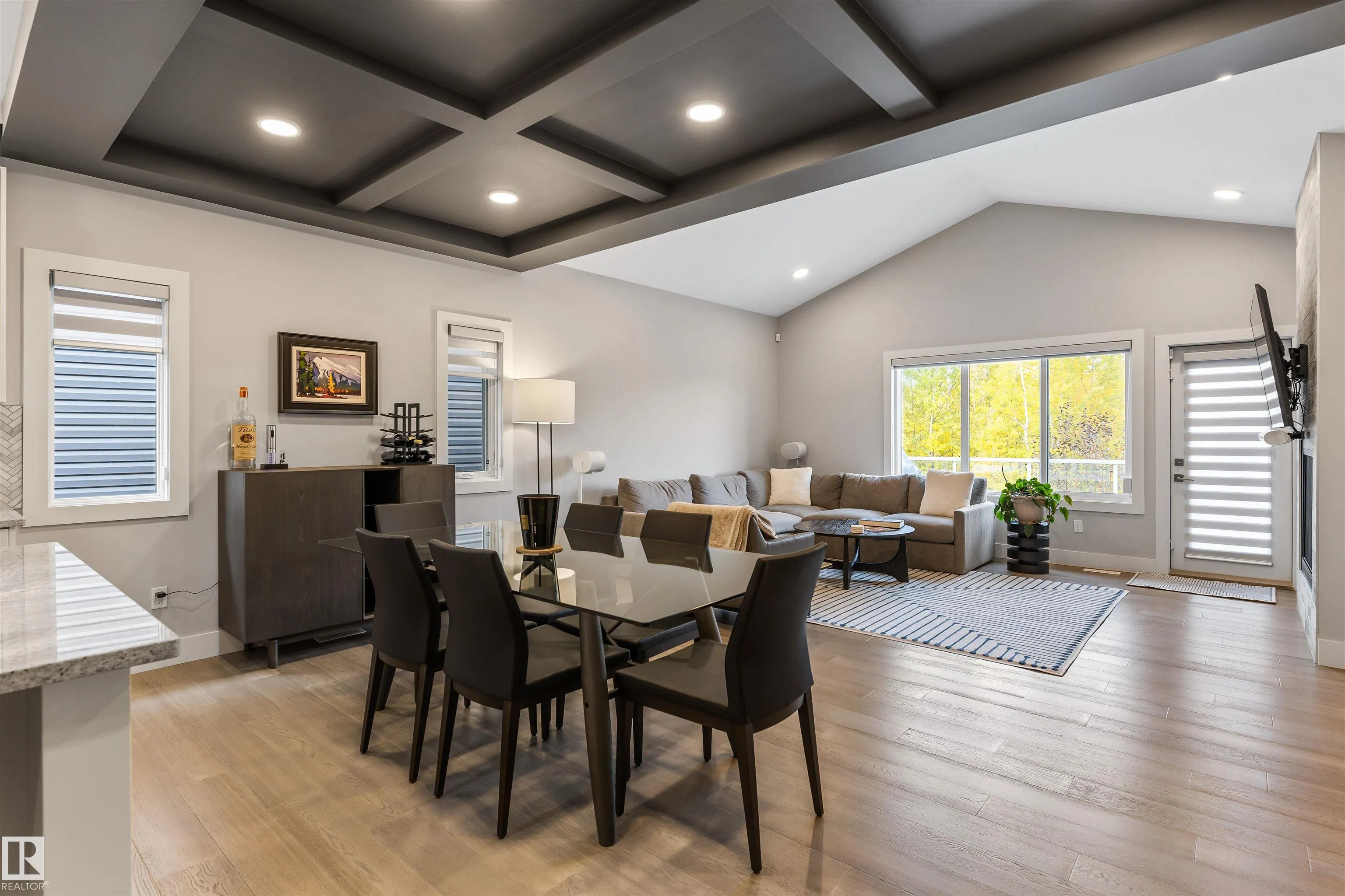 1748 TANAGER Close