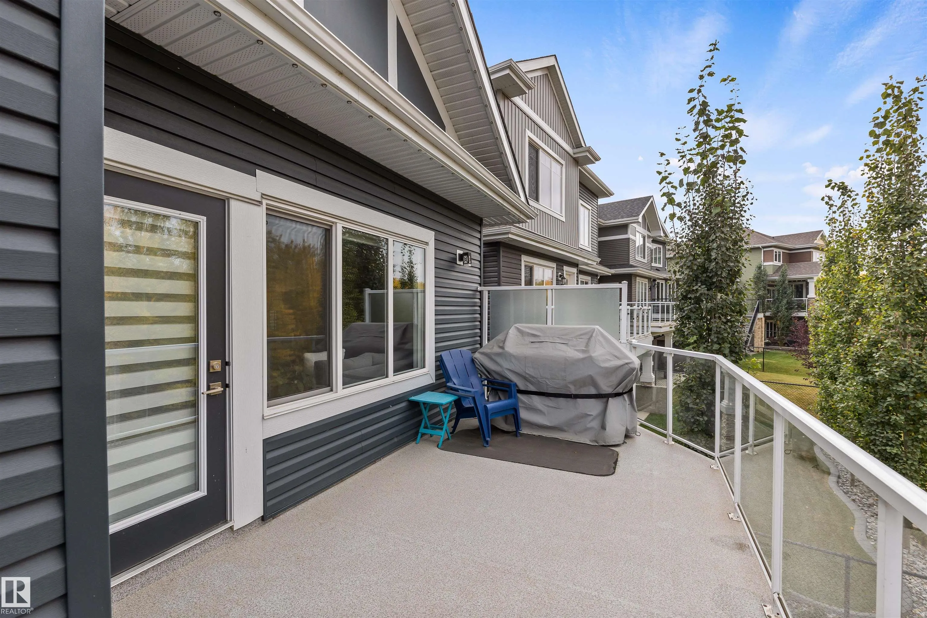 1748 TANAGER Close