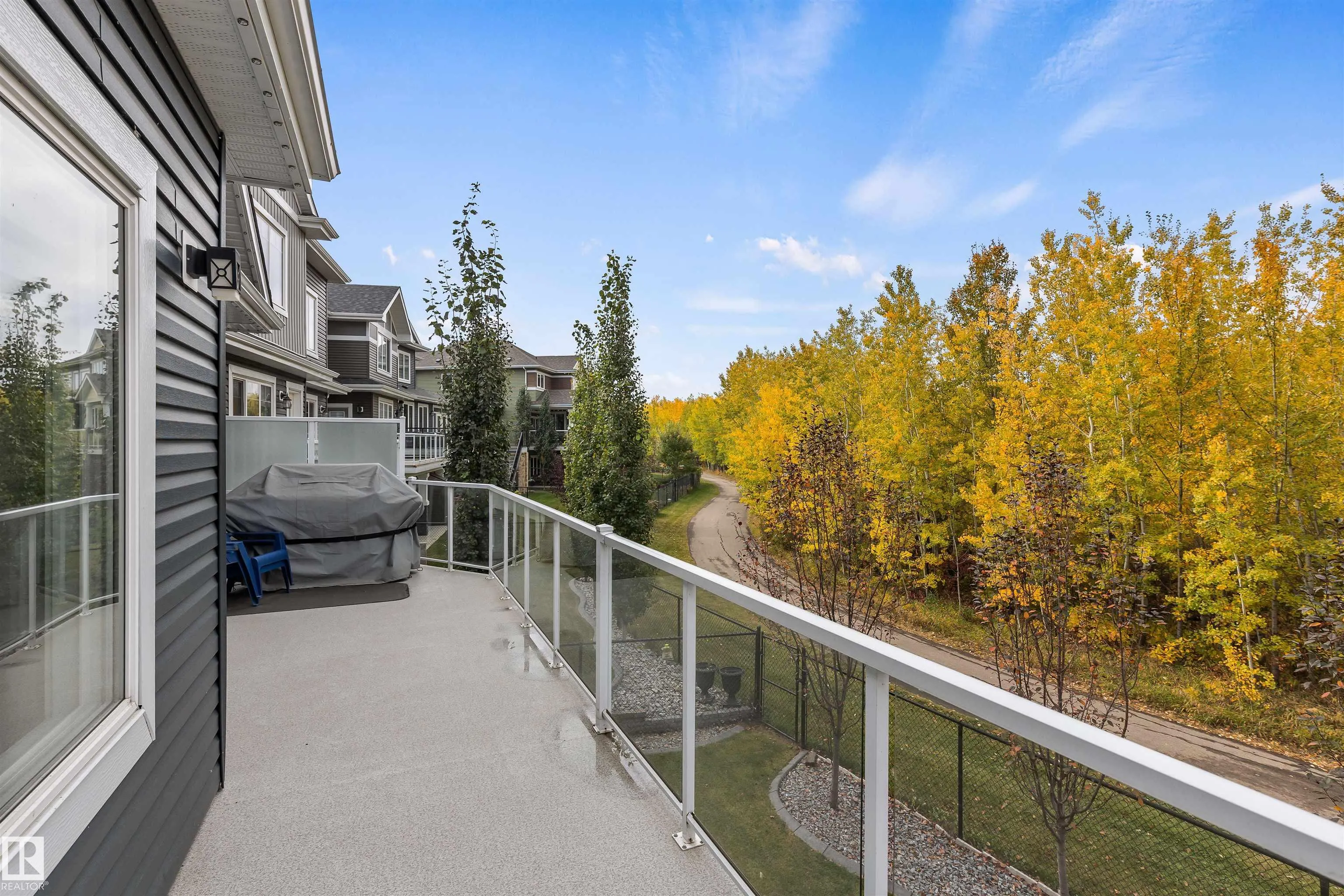 1748 TANAGER Close