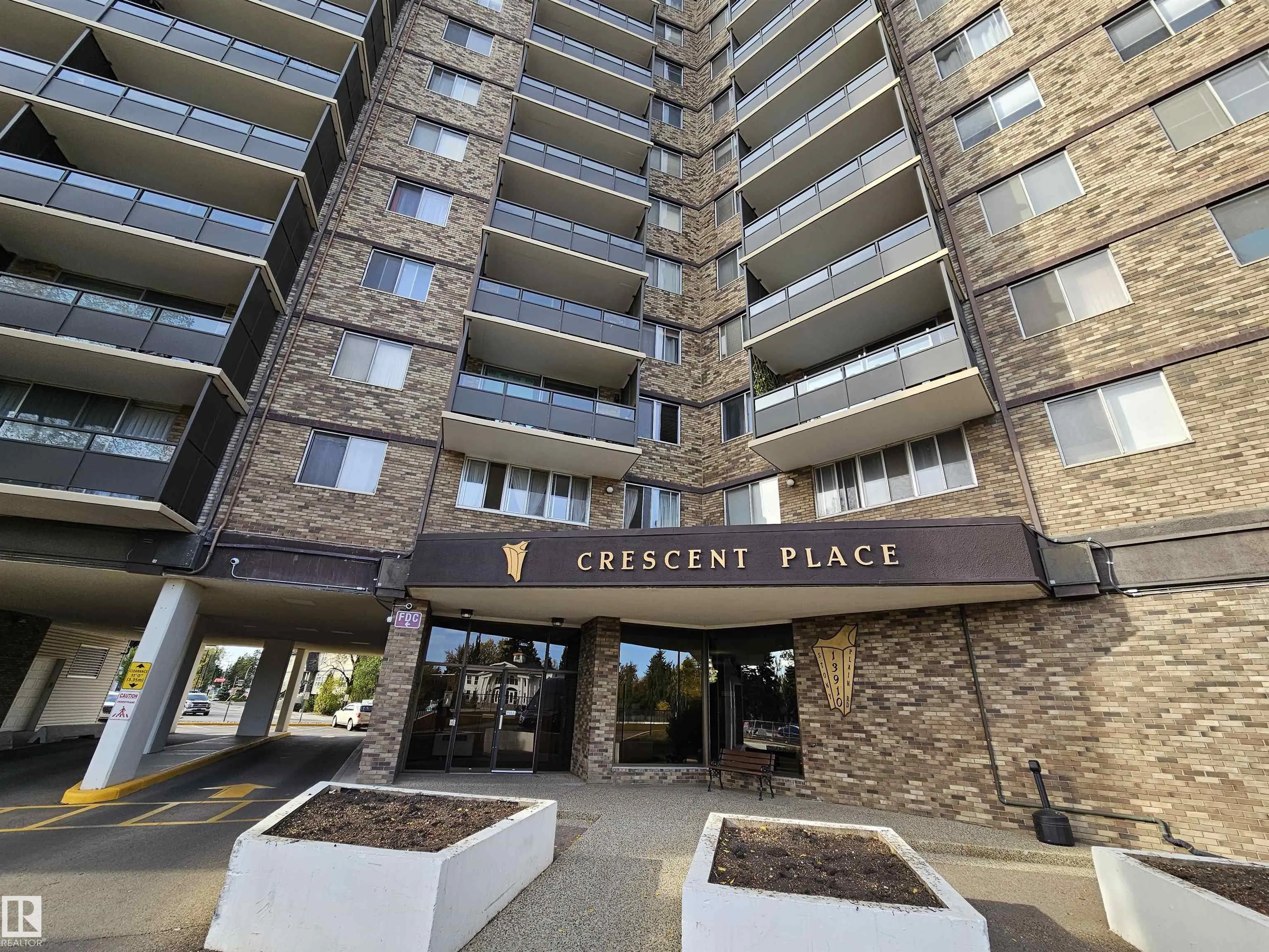 13910 STONY PLAIN Road