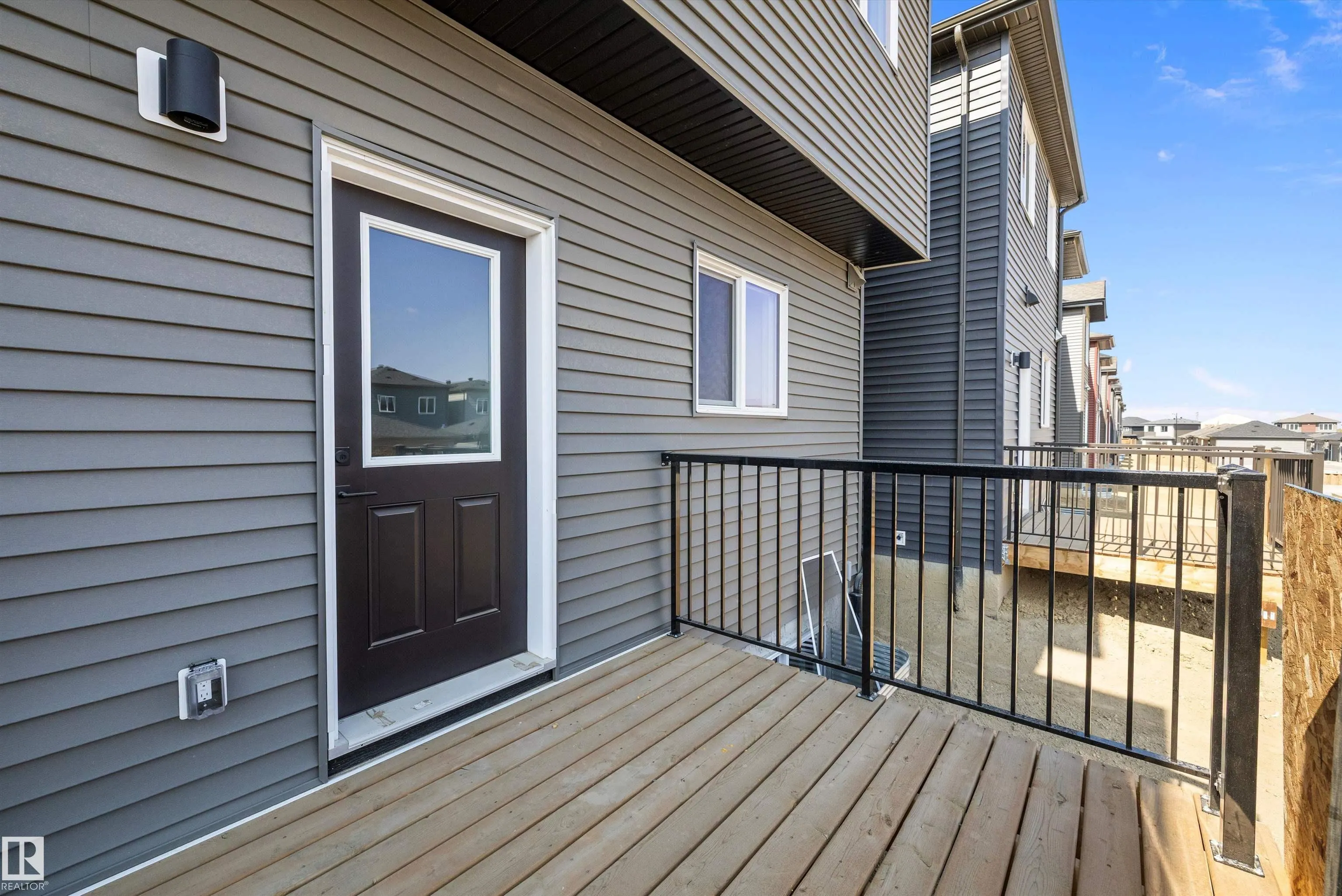 2113 CROSSBILL Lane