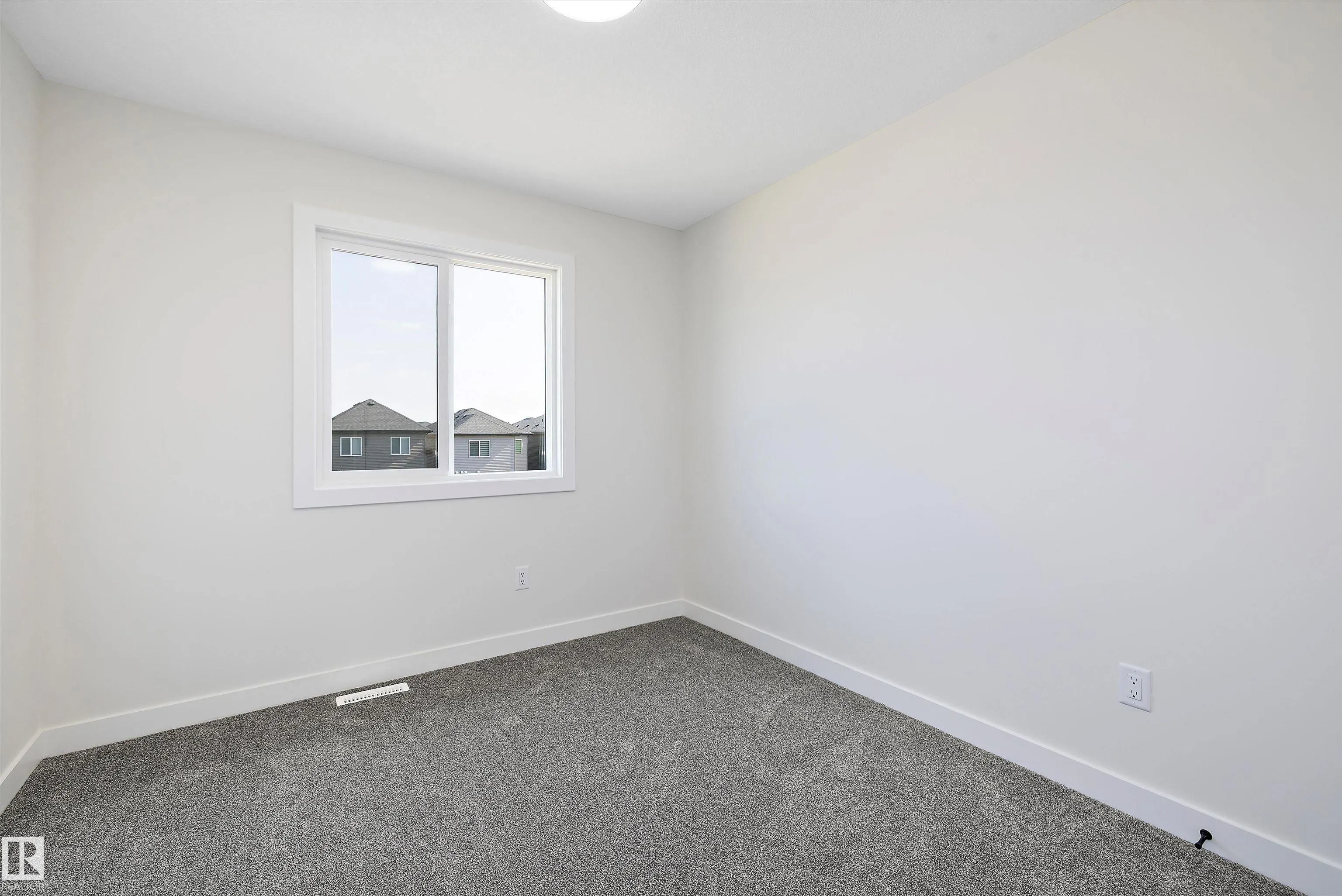 2113 CROSSBILL Lane