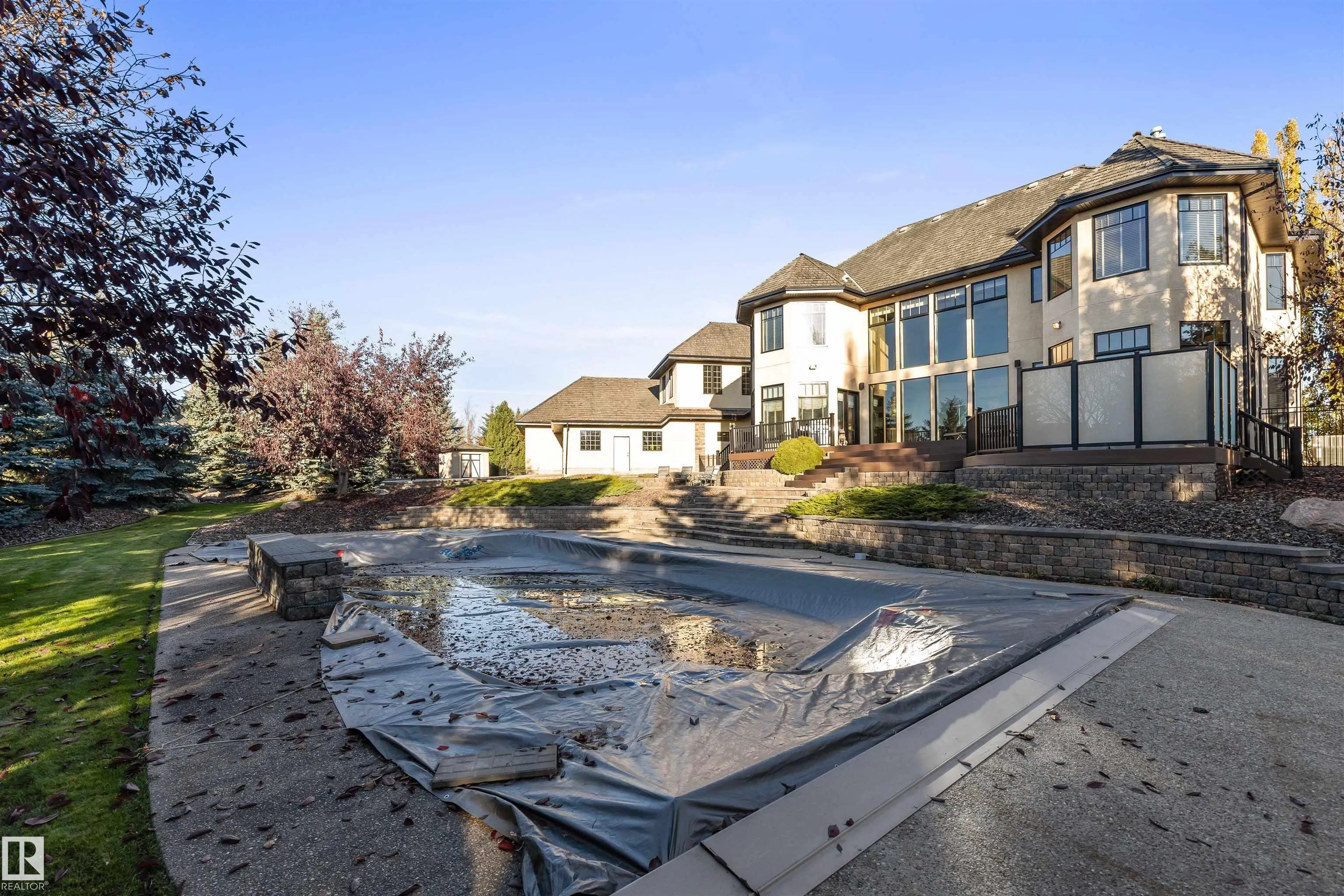 129 Riverview Crescent