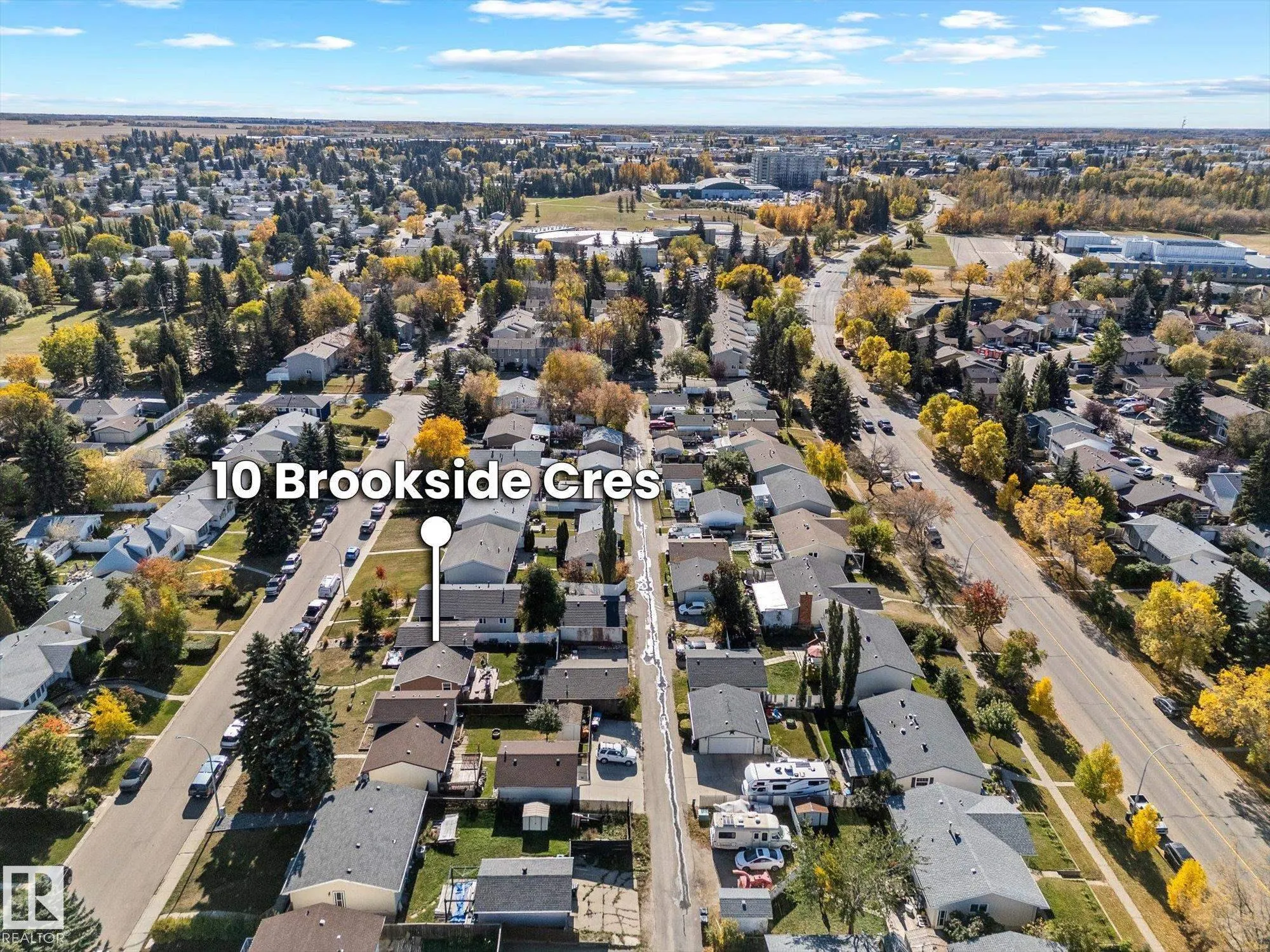 10 BROOKSIDE Crescent