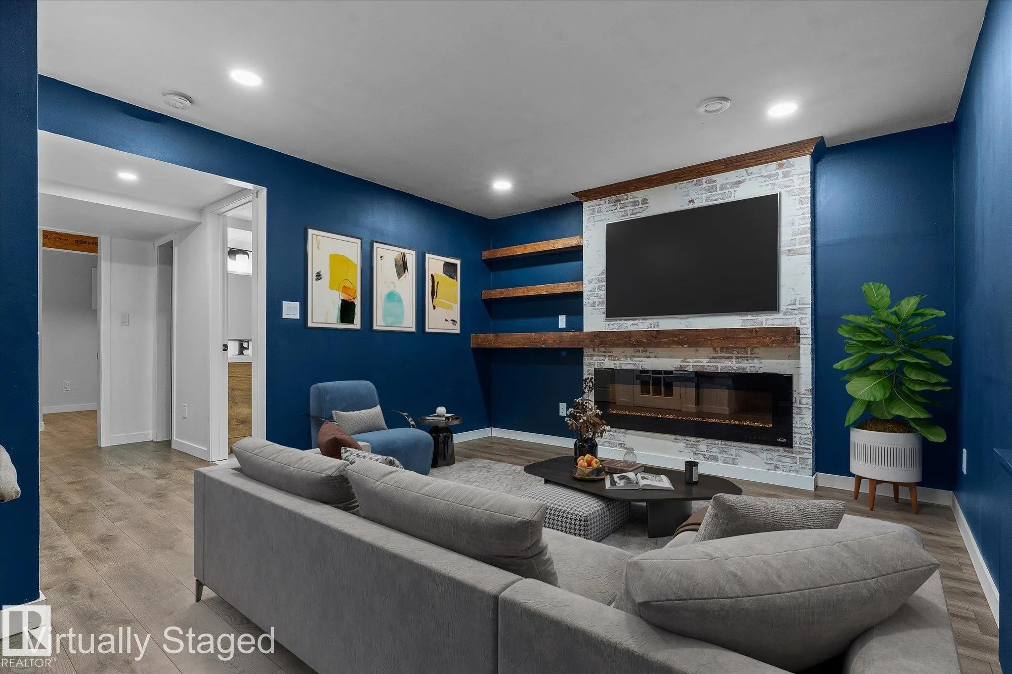 41 MEADOWLAND Crescent