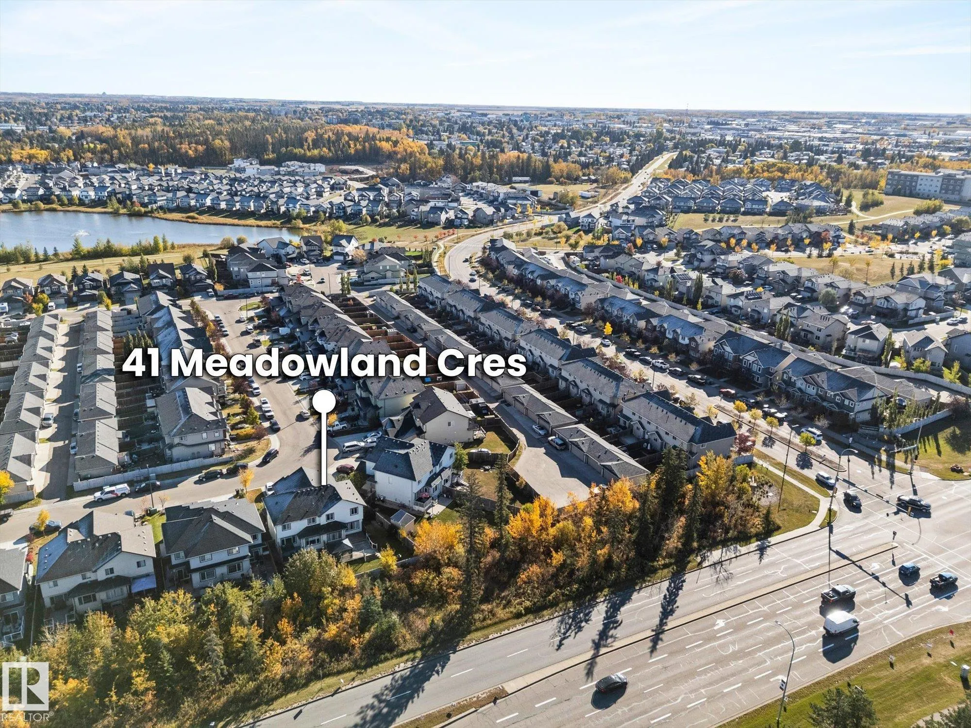 41 MEADOWLAND Crescent