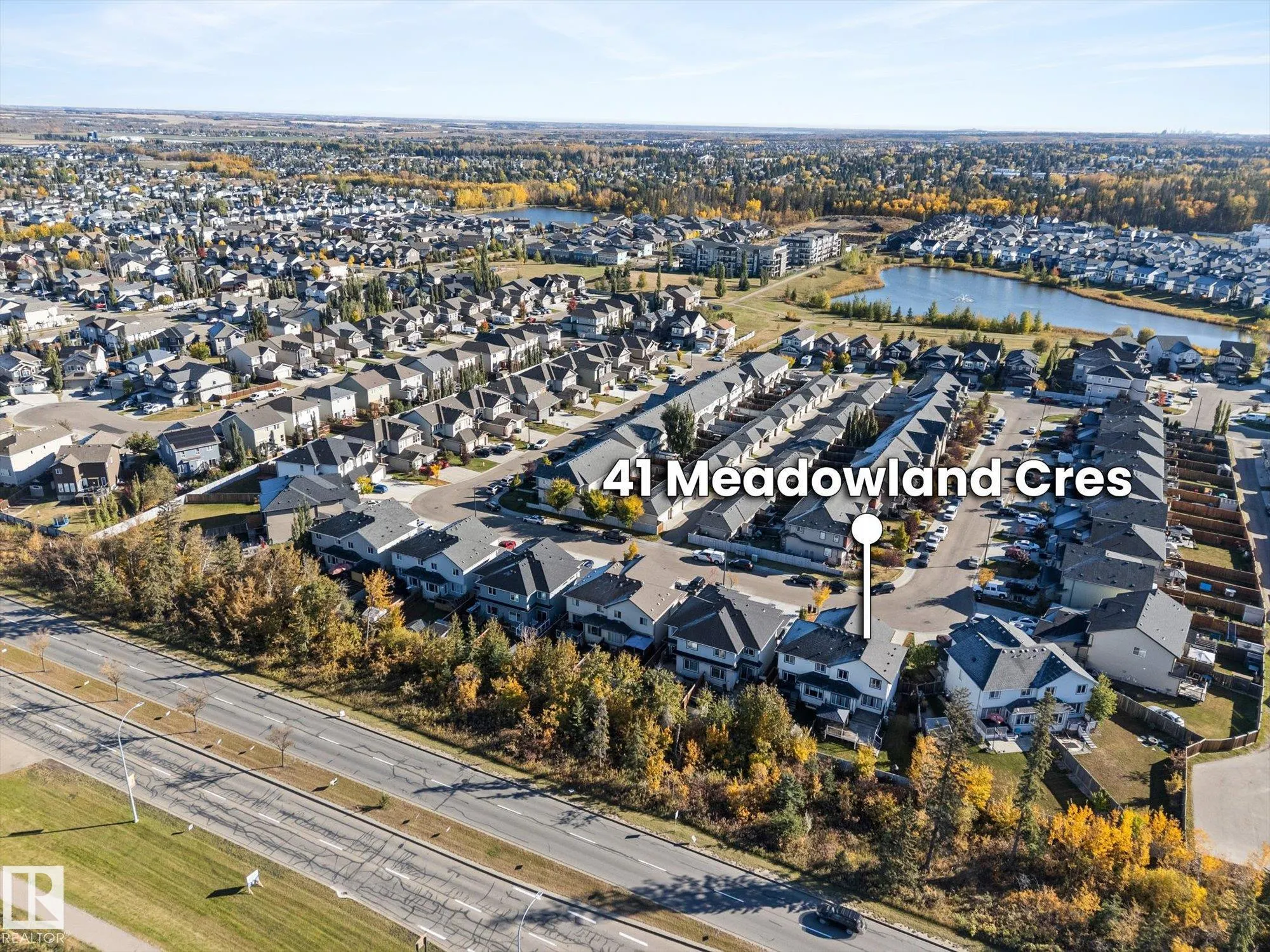 41 MEADOWLAND Crescent