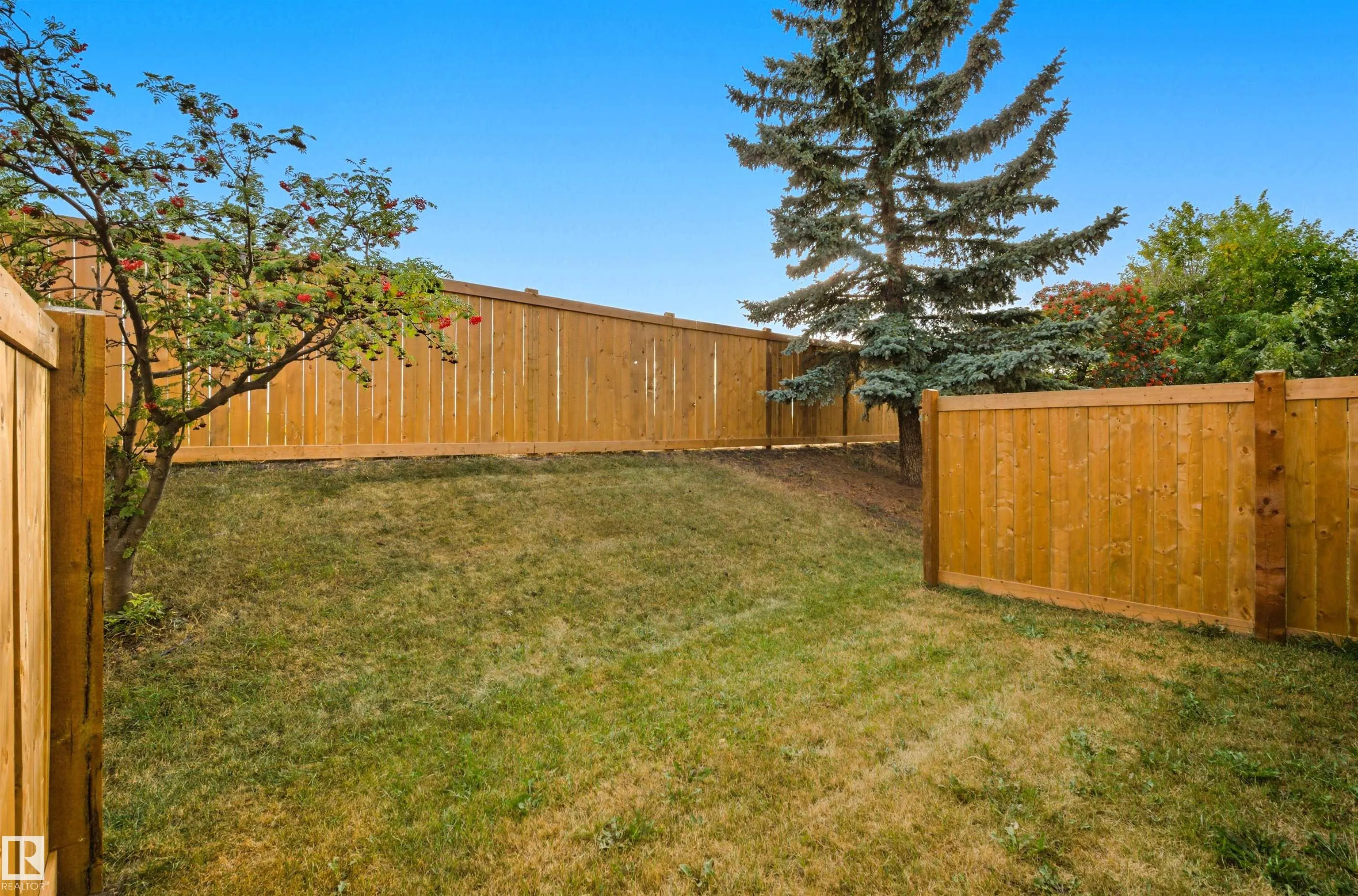3645 145 Ave
