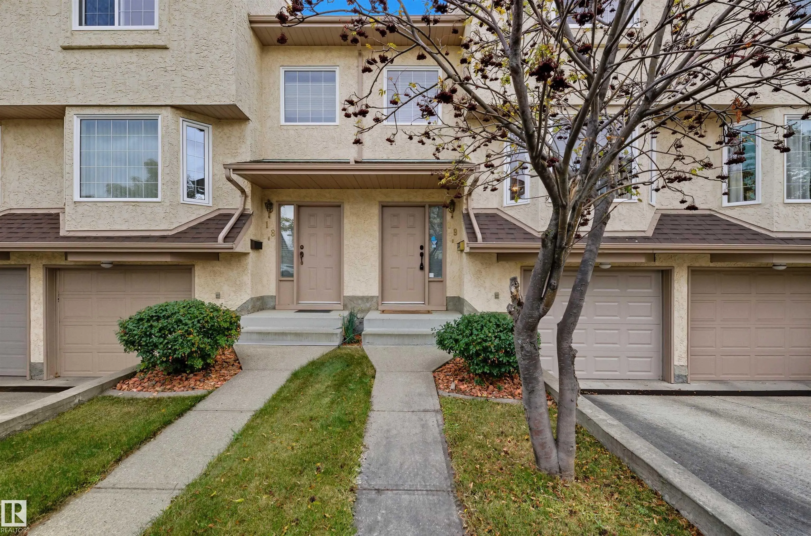 3645 145 Ave
