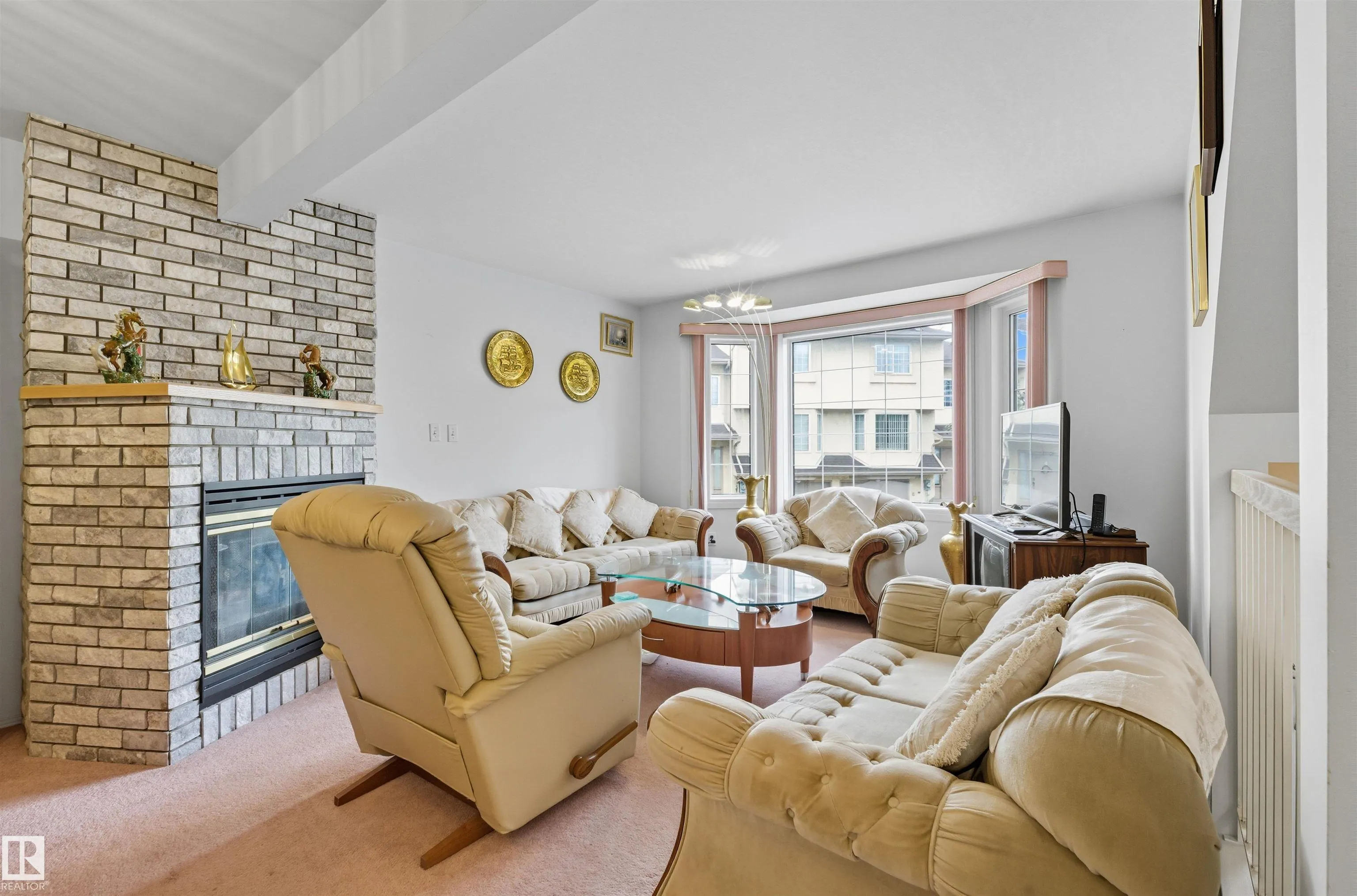 3645 145 Ave