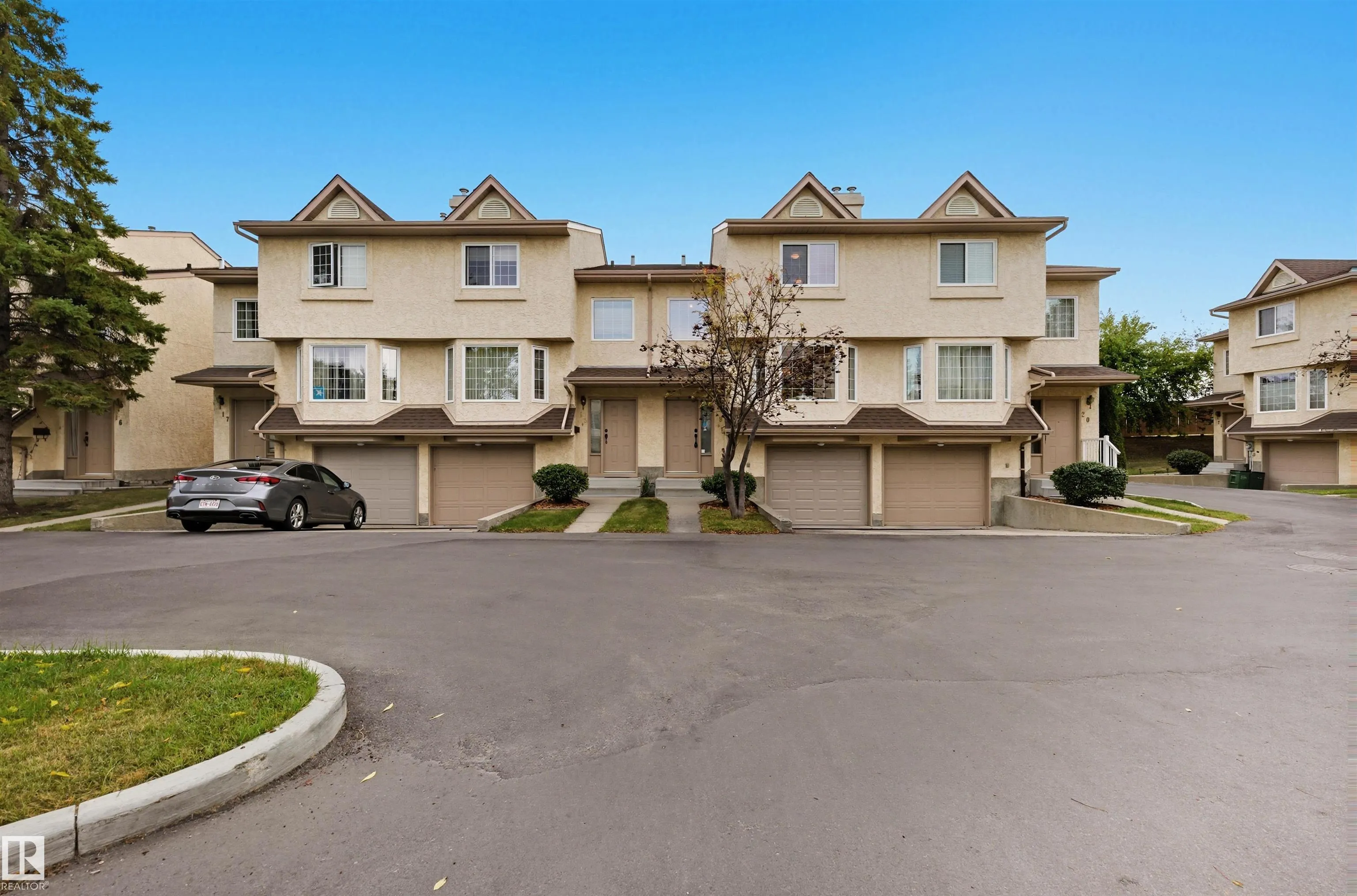 3645 145 Ave
