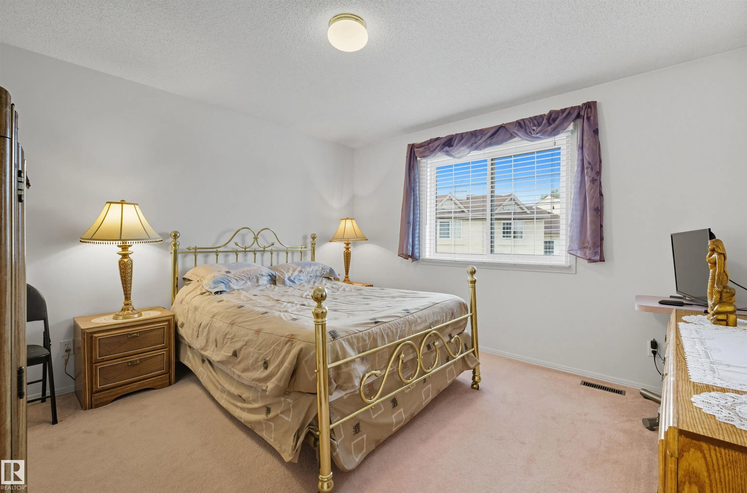 3645 145 Ave