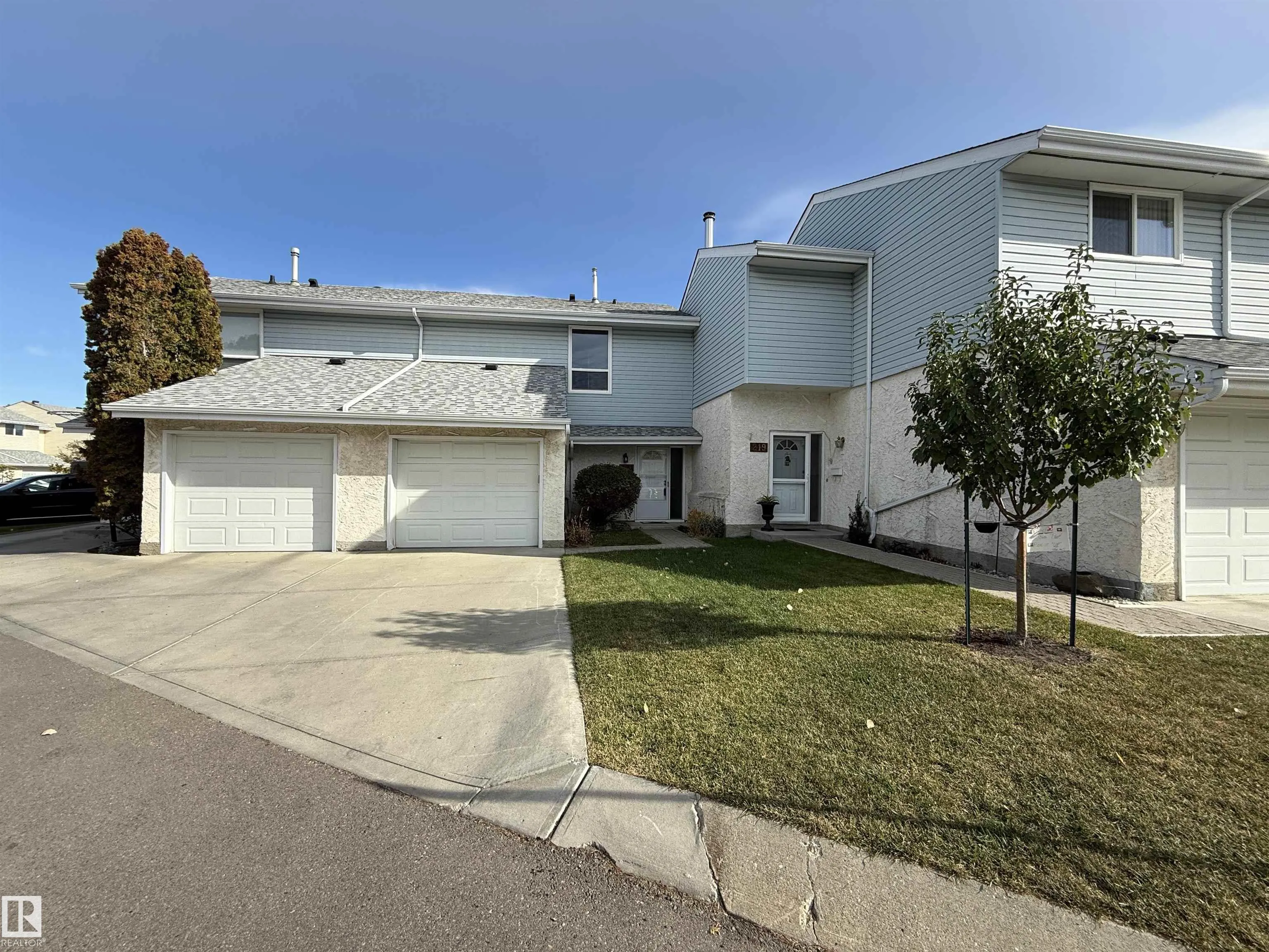 221 CALLINGWOOD Place