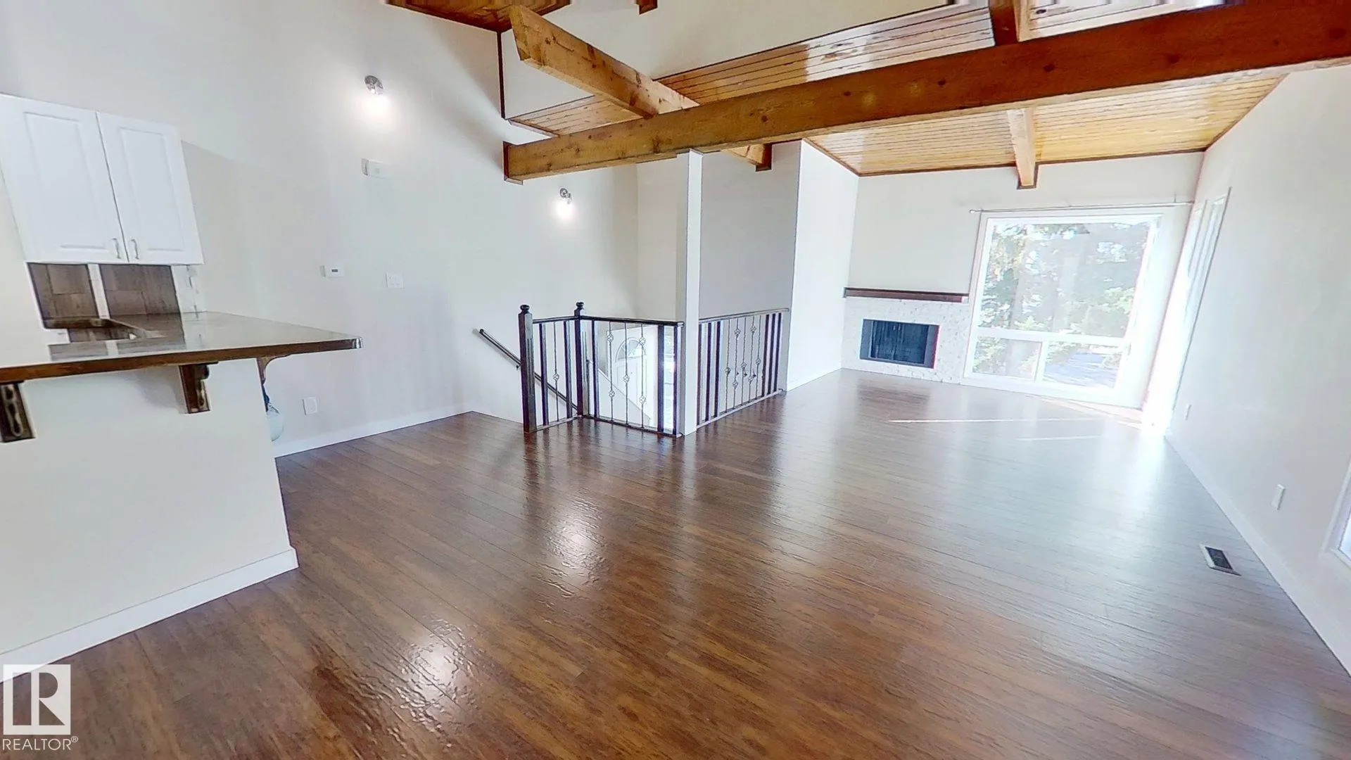 15 NORTHWOODS Village