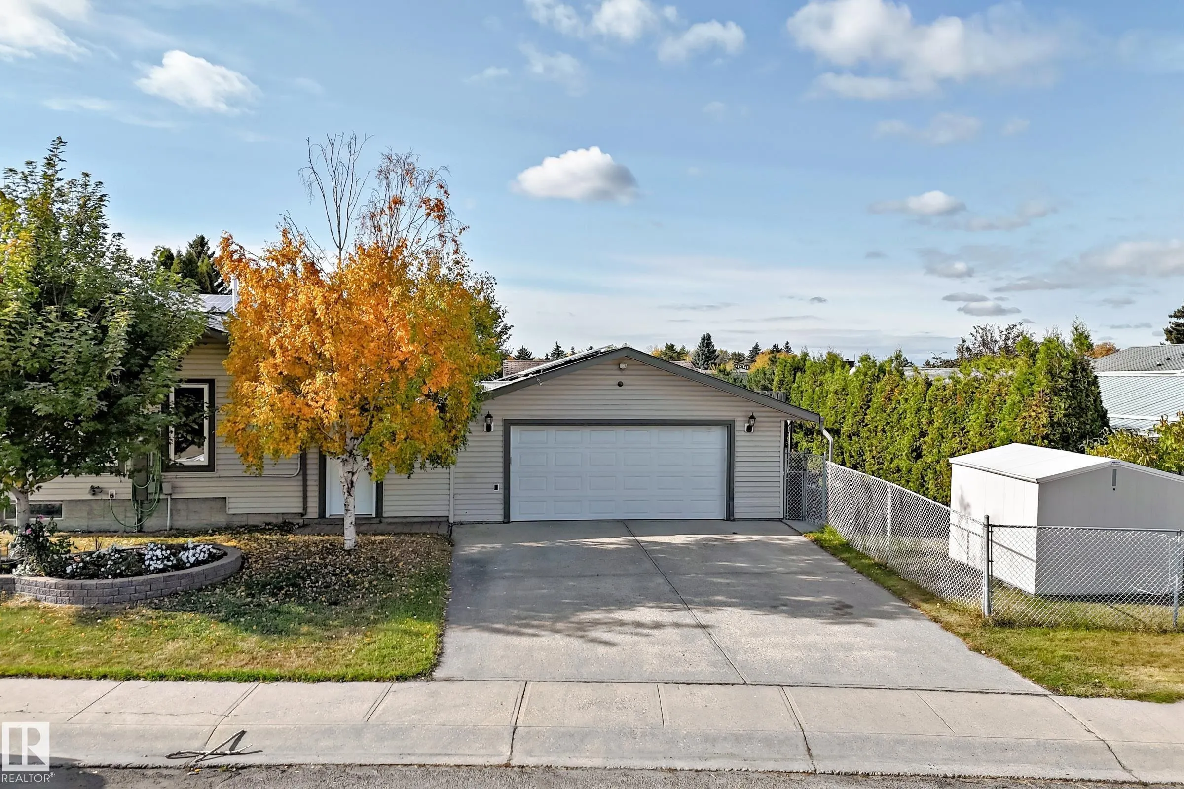 4108 135 Avenue