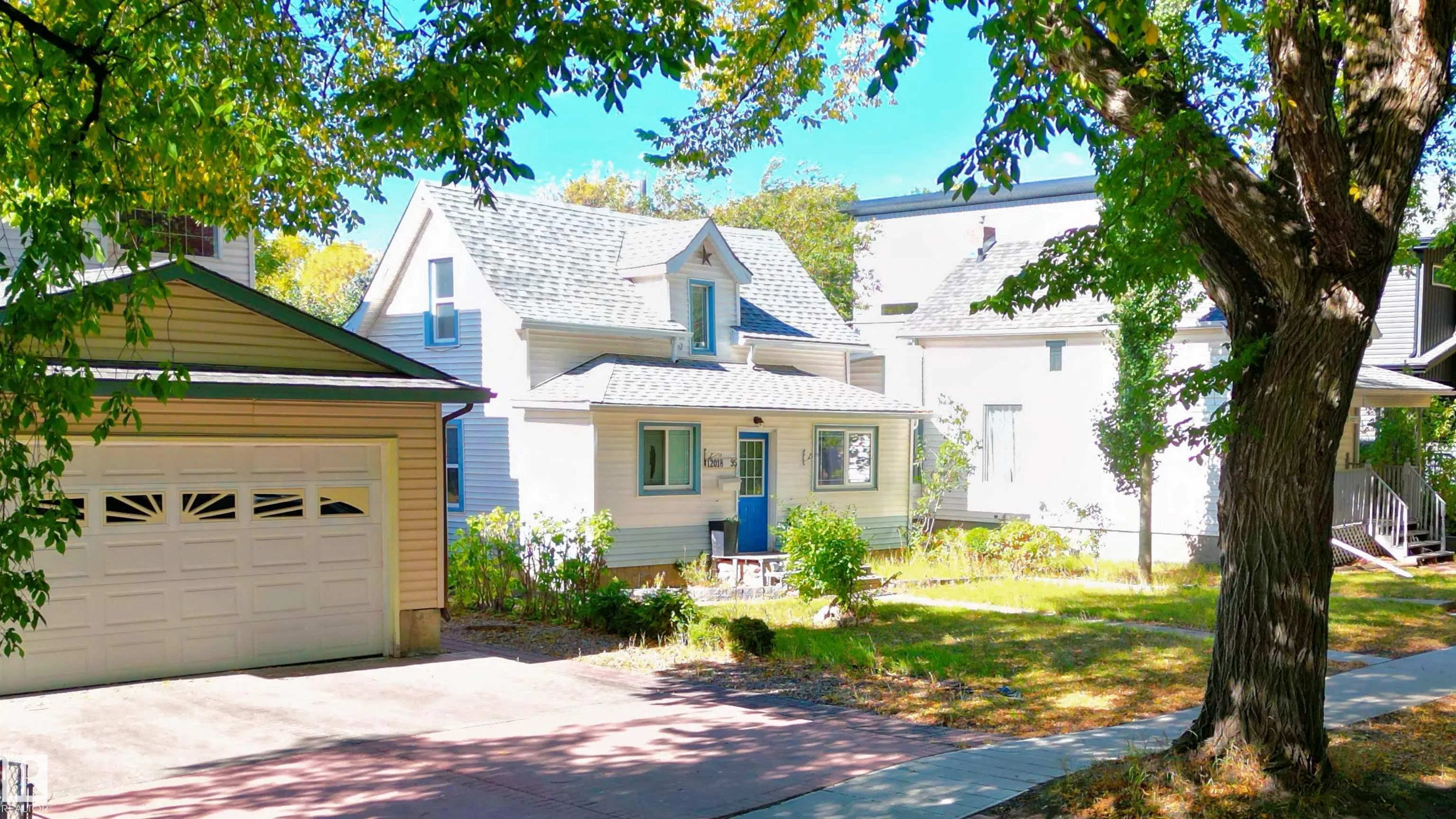 12018 95 Street
