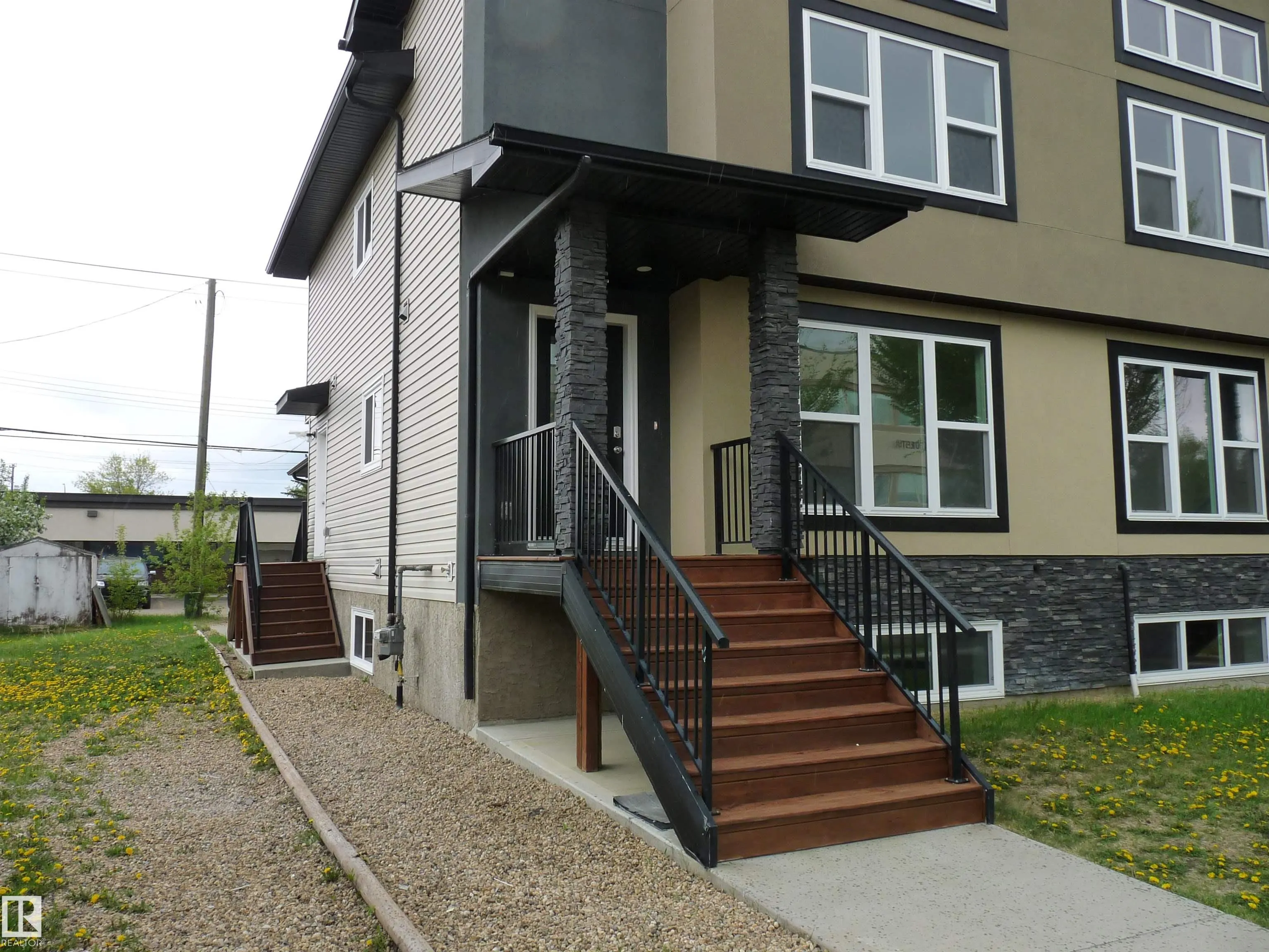 5008 48 Ave