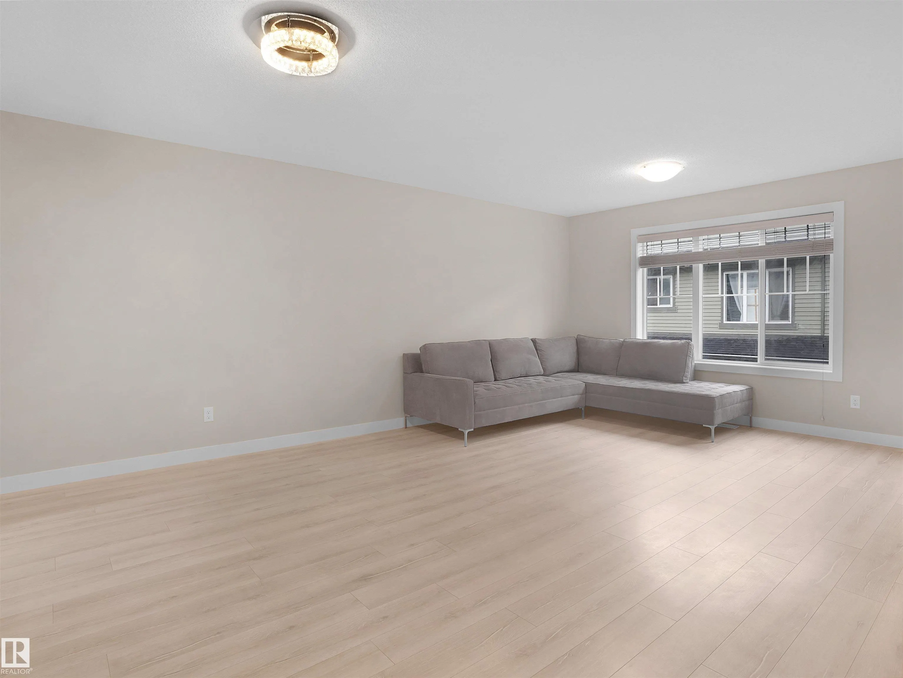1530 Tamarack Boulevard