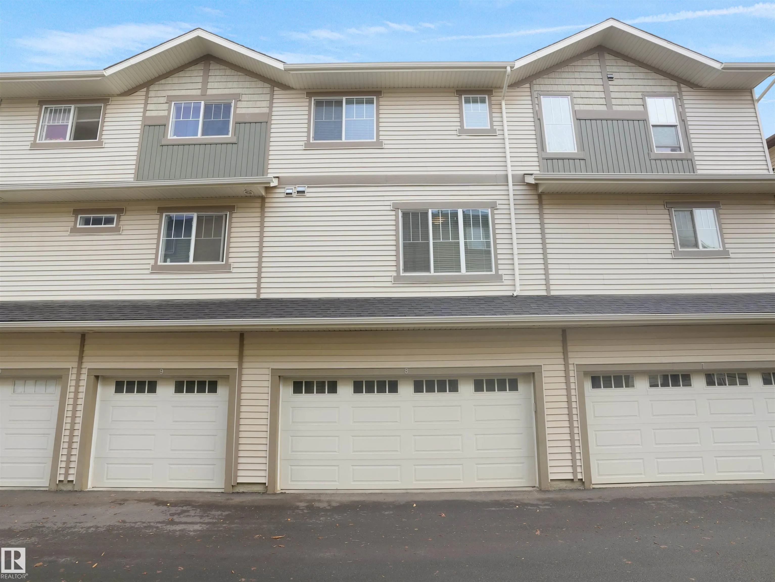 1530 Tamarack Boulevard