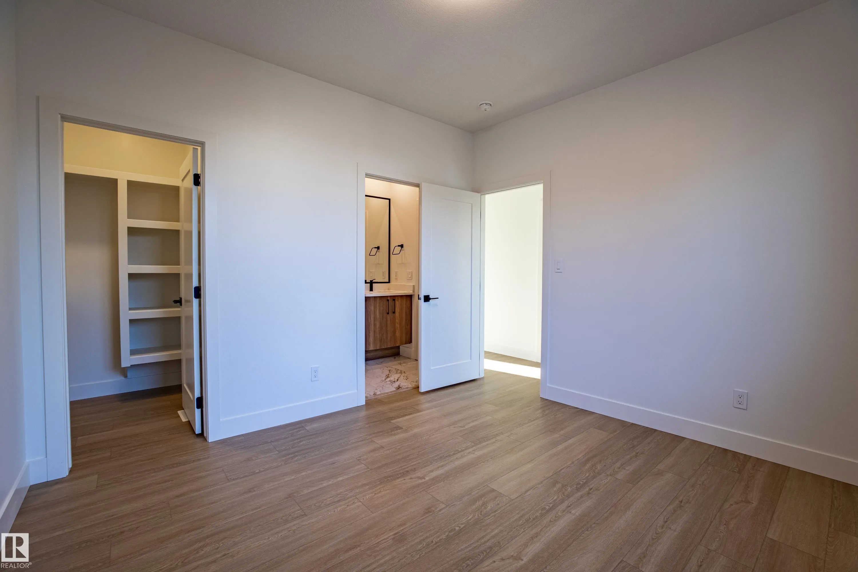 6115 CRAWFORD Drive