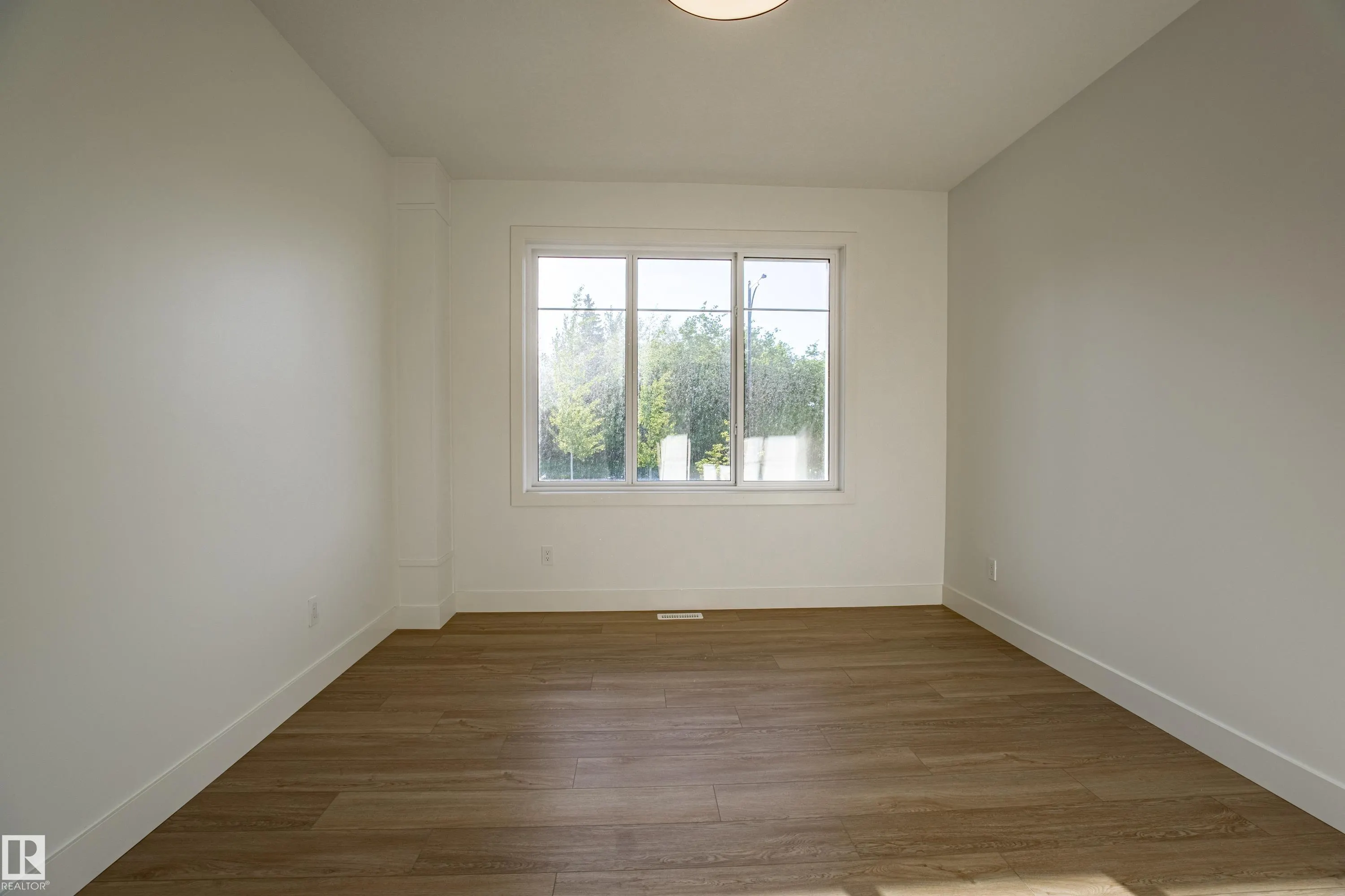 6115 CRAWFORD Drive