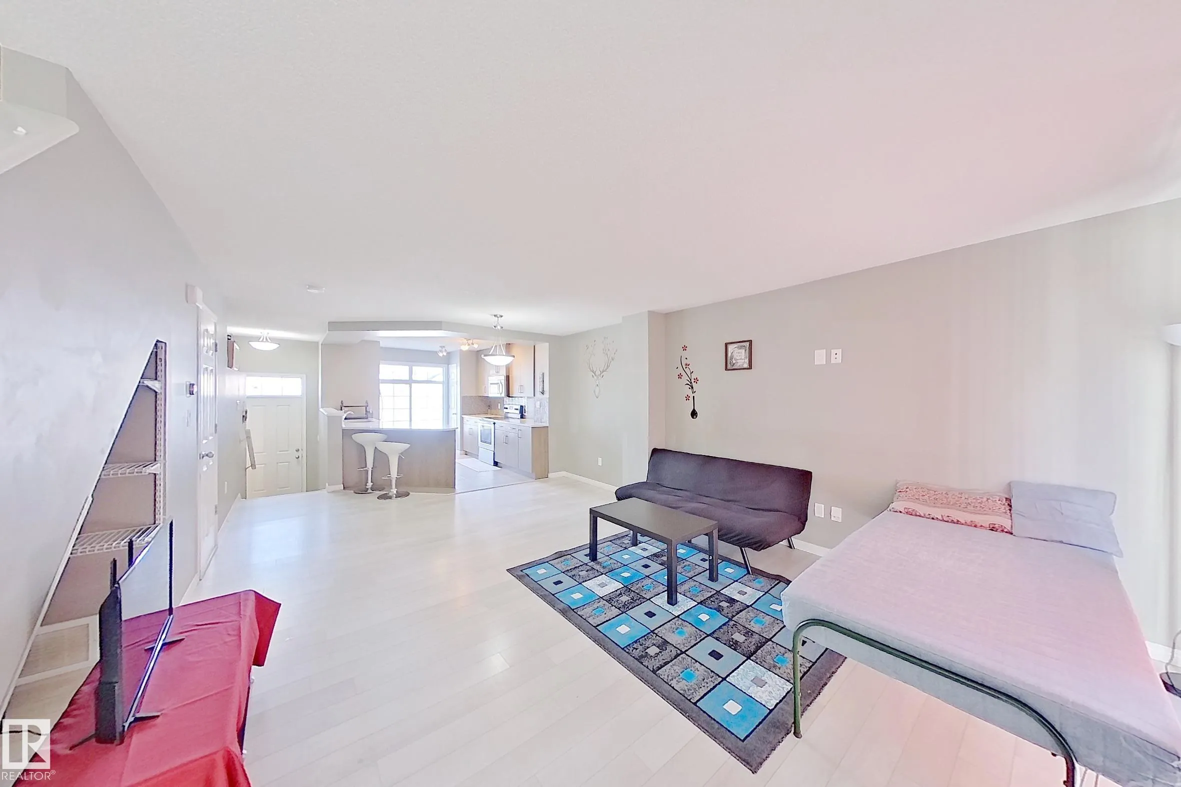 9151 SHAW Way