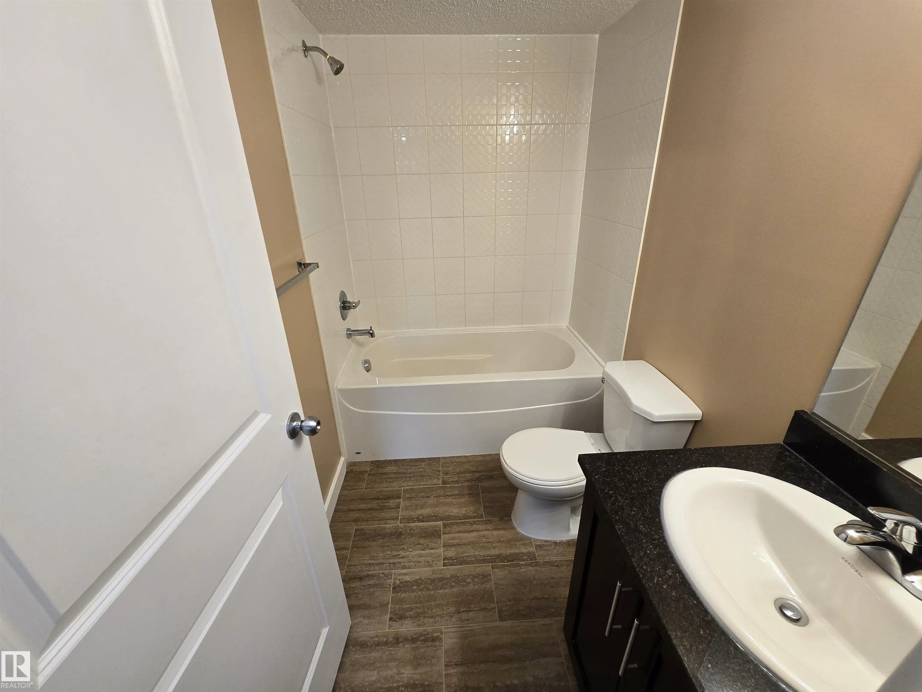 3211 JAMES MOWATT Trail