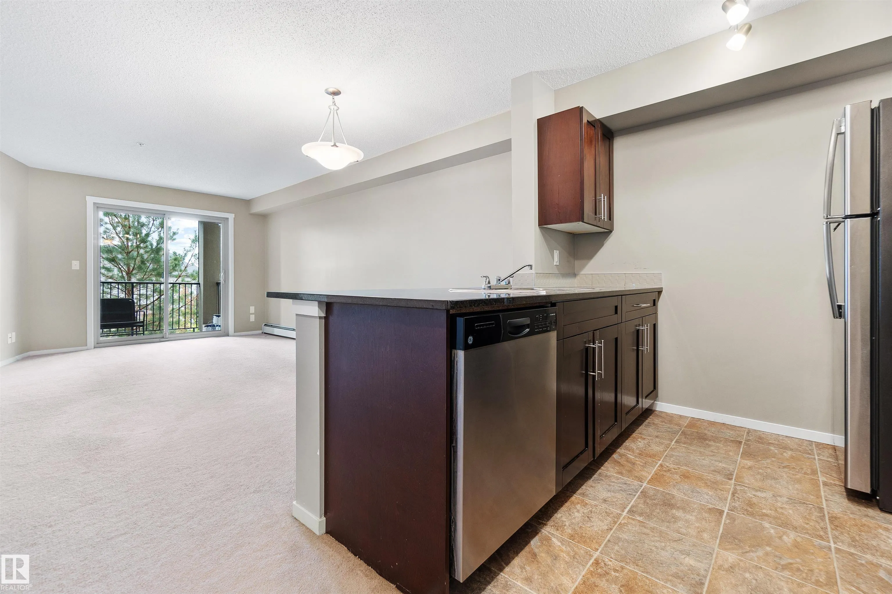 3207 James Mowatt Trail