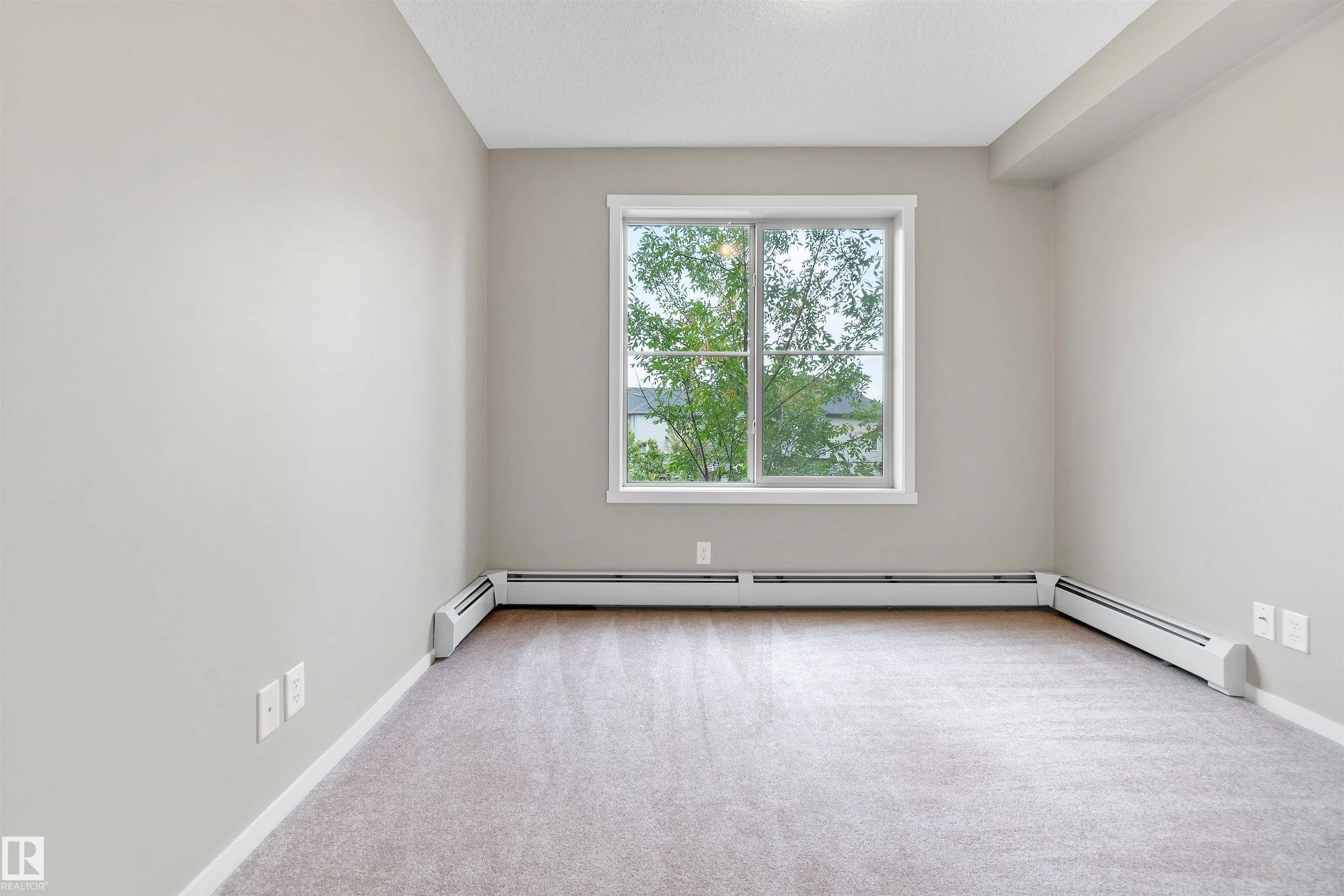 3207 James Mowatt Trail