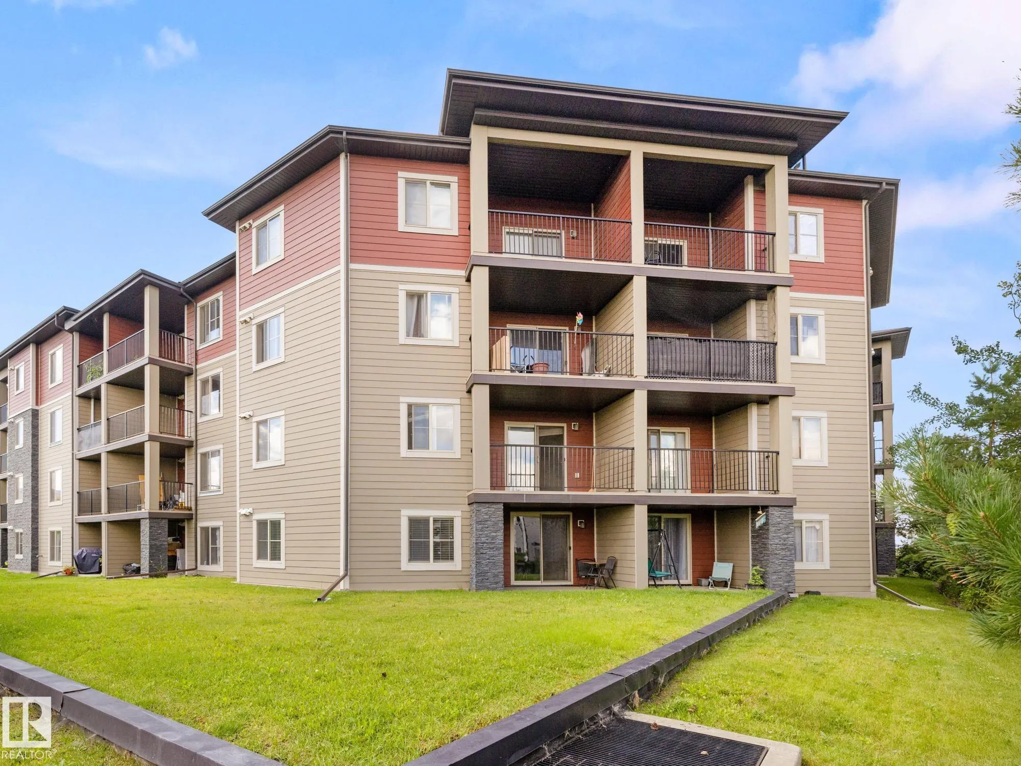 3207 JAMES MOWATT Trail