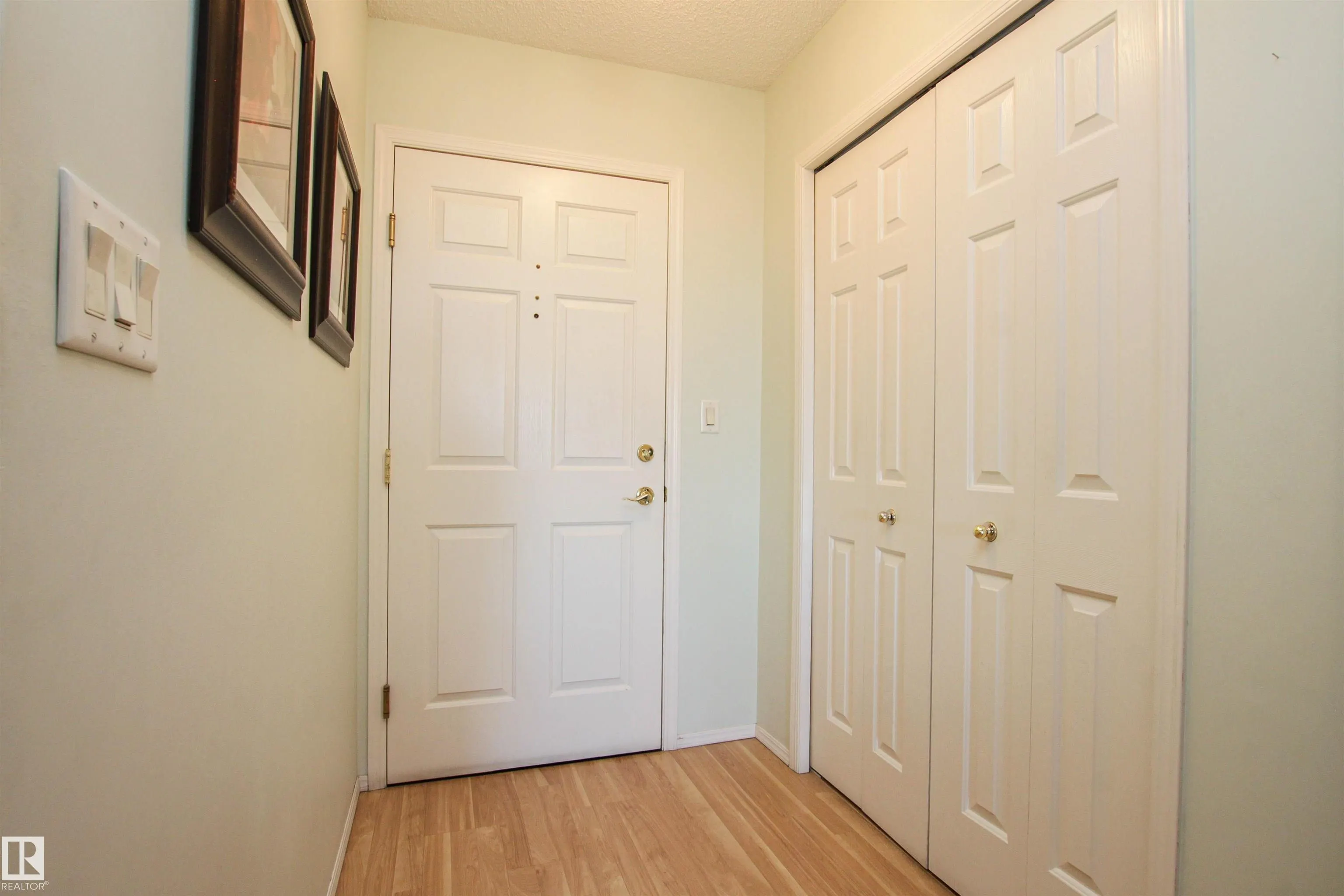 69 CRYSTAL Lane