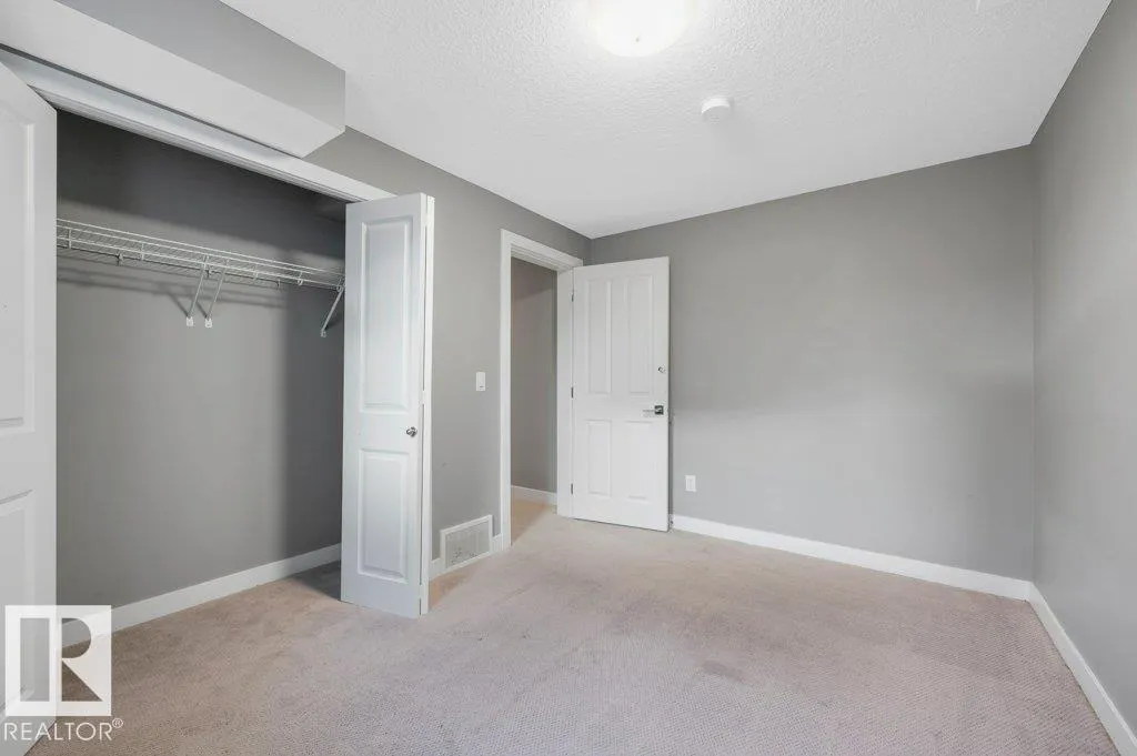 19 HANOVER Bay
