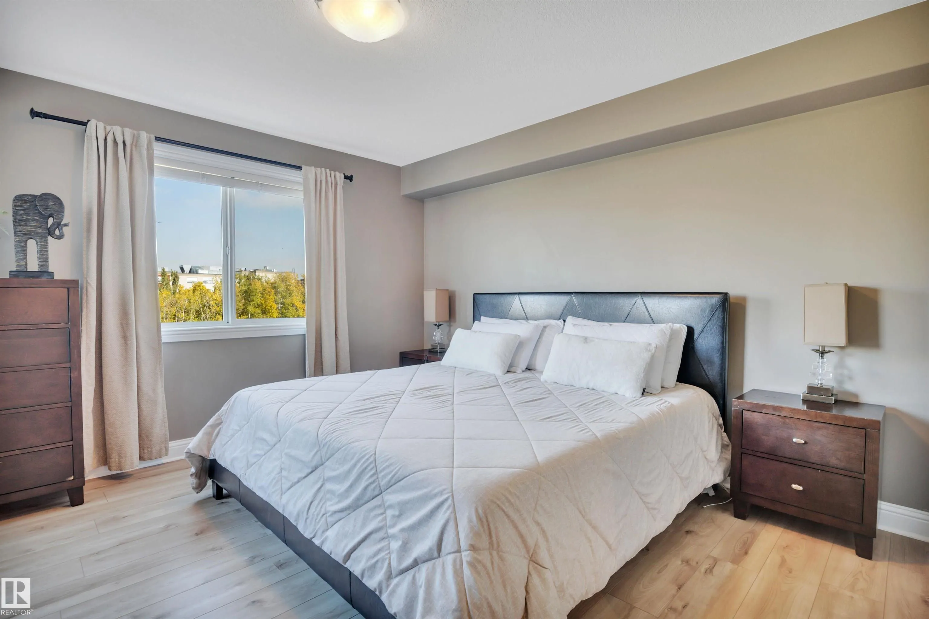 14608 125 Street