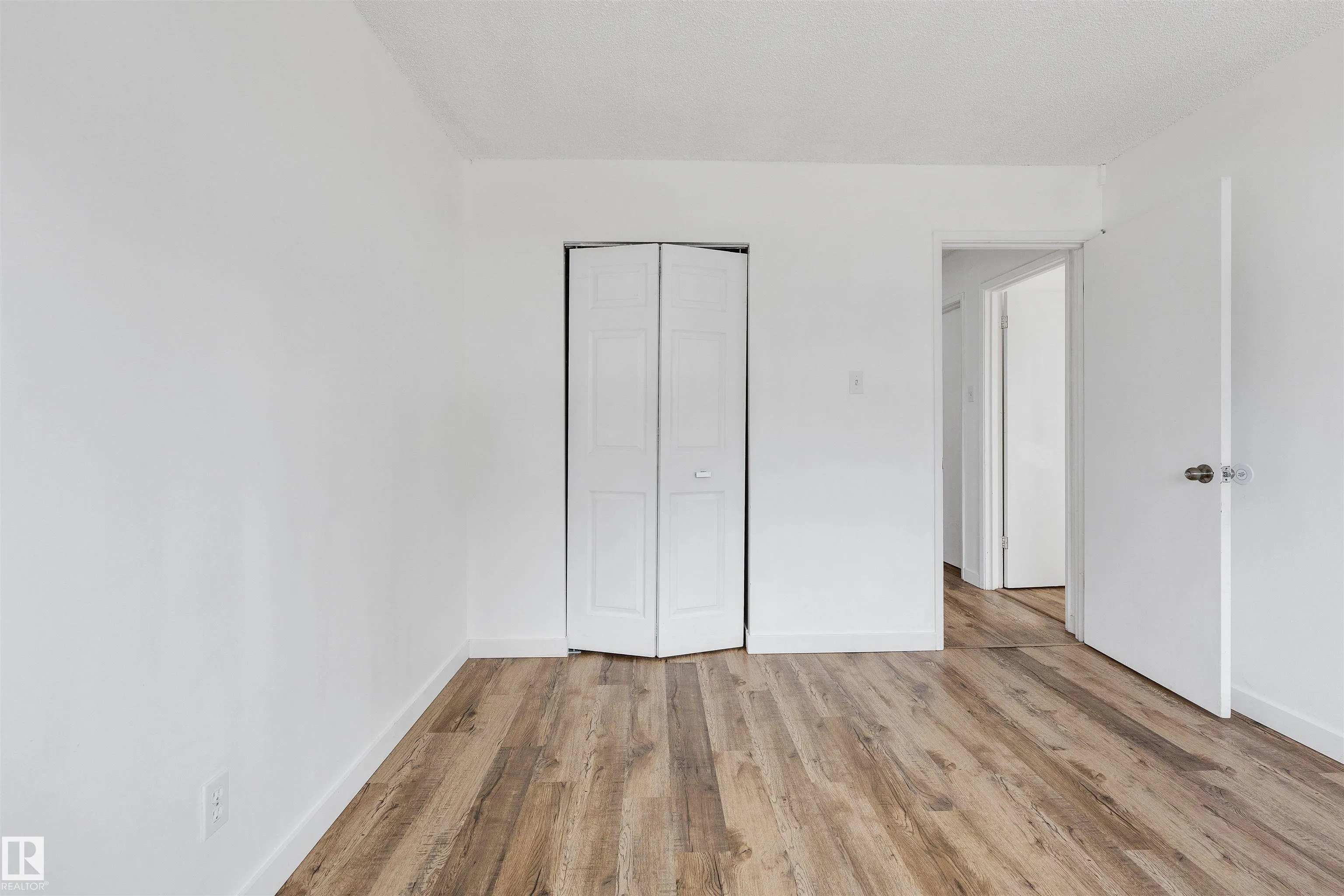 1C MEADOWLARK Village